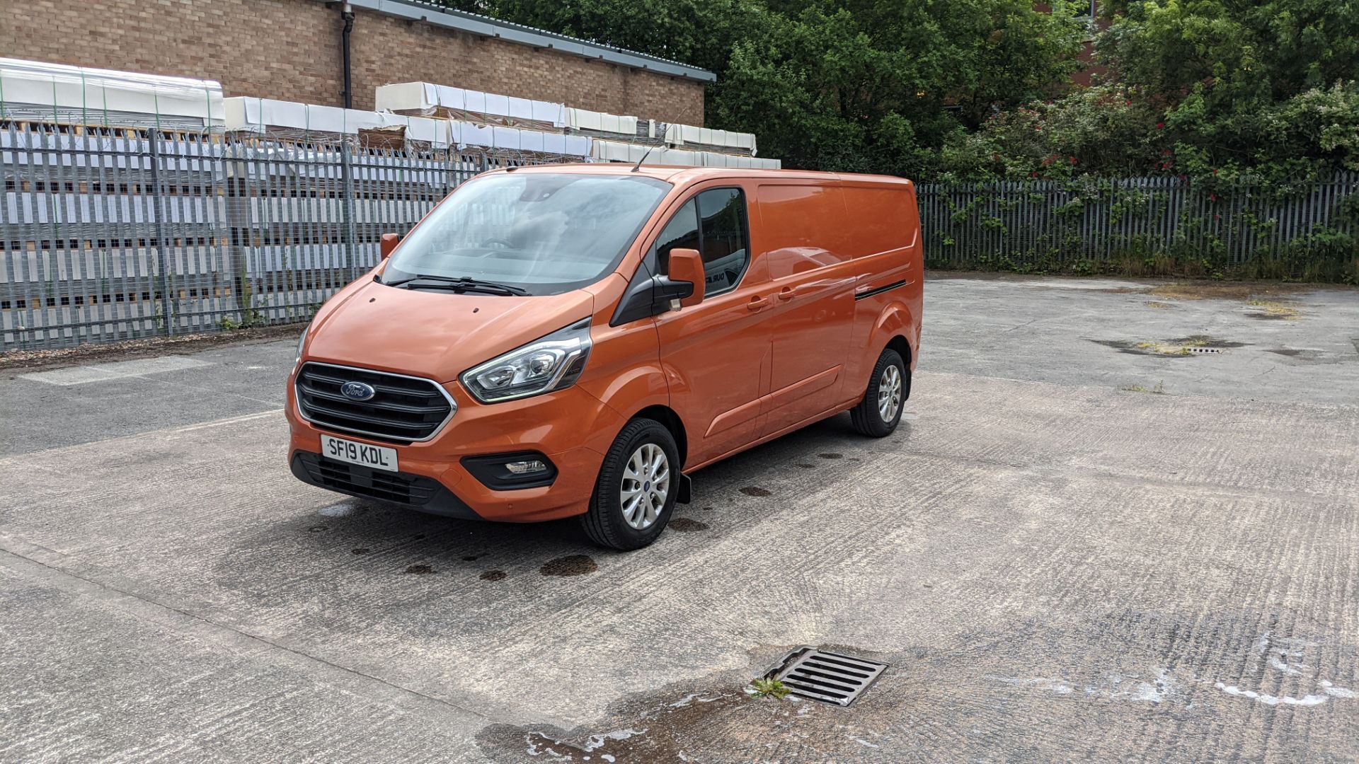 2019 Ford Transit Custom 300 L2 van, Orange Glow. High spec: Heated seats, air con, parking sensors - Image 63 of 66