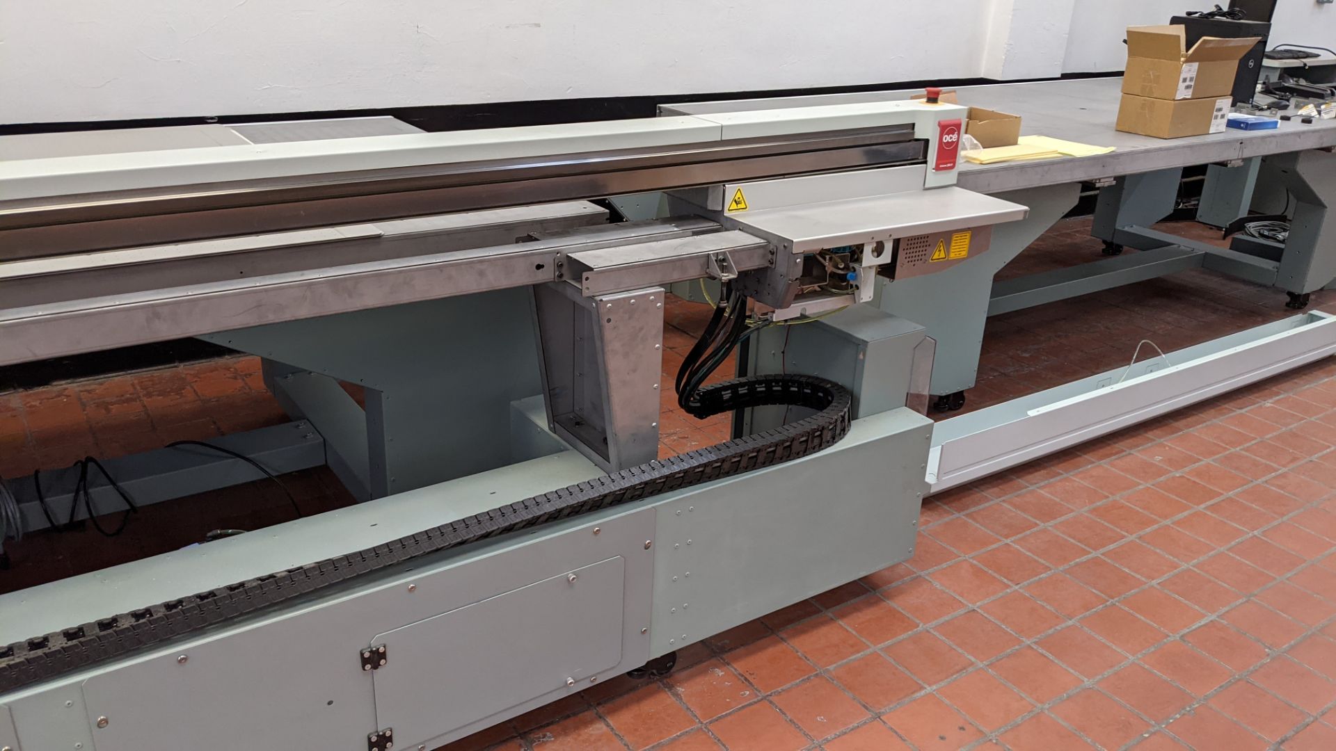 Oce Arizona 360XT large UV flatbed printer. - Image 17 of 36