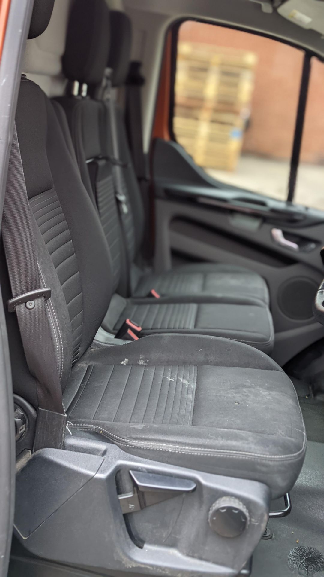 2019 Ford Transit Custom 300 L2 van, Orange Glow. High spec: Heated seats, air con, parking sensors - Image 56 of 66