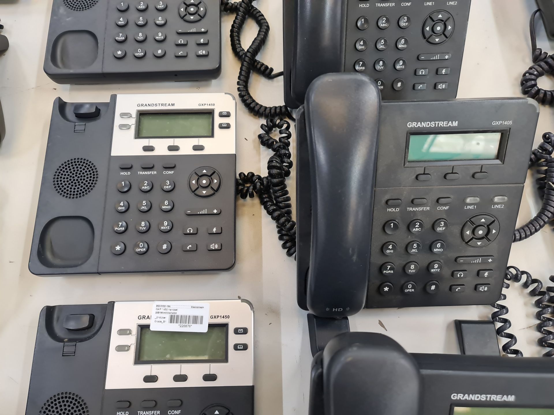 6 off Grandstream telephone handsets comprising 3 off model GXP1400/1405 complete handsets & 3 off m - Image 3 of 5