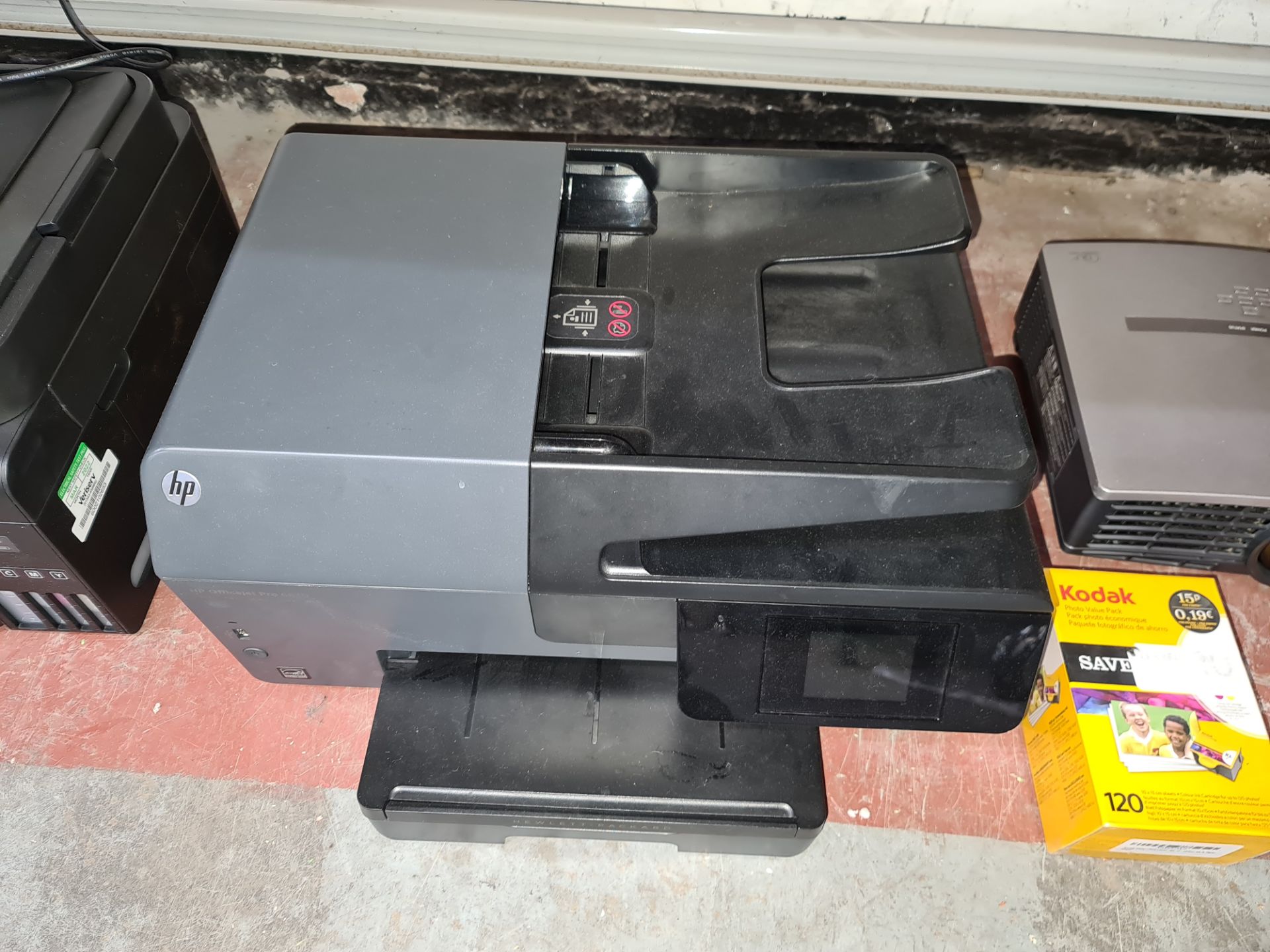 Contents of a bay of printers, plus projector and Kodak ink cartridges - Image 7 of 12