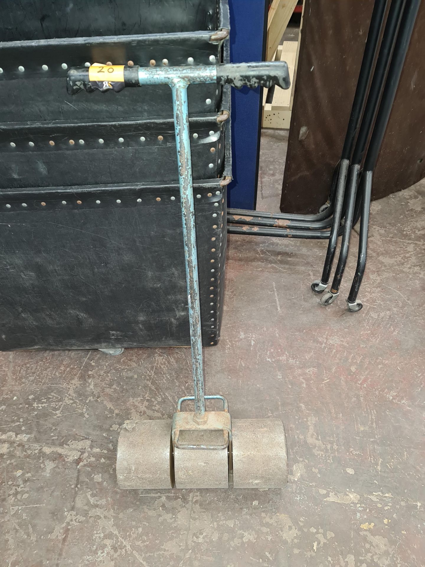 Heavy-duty floor roller for use with the laying of vinyl flooring & similar