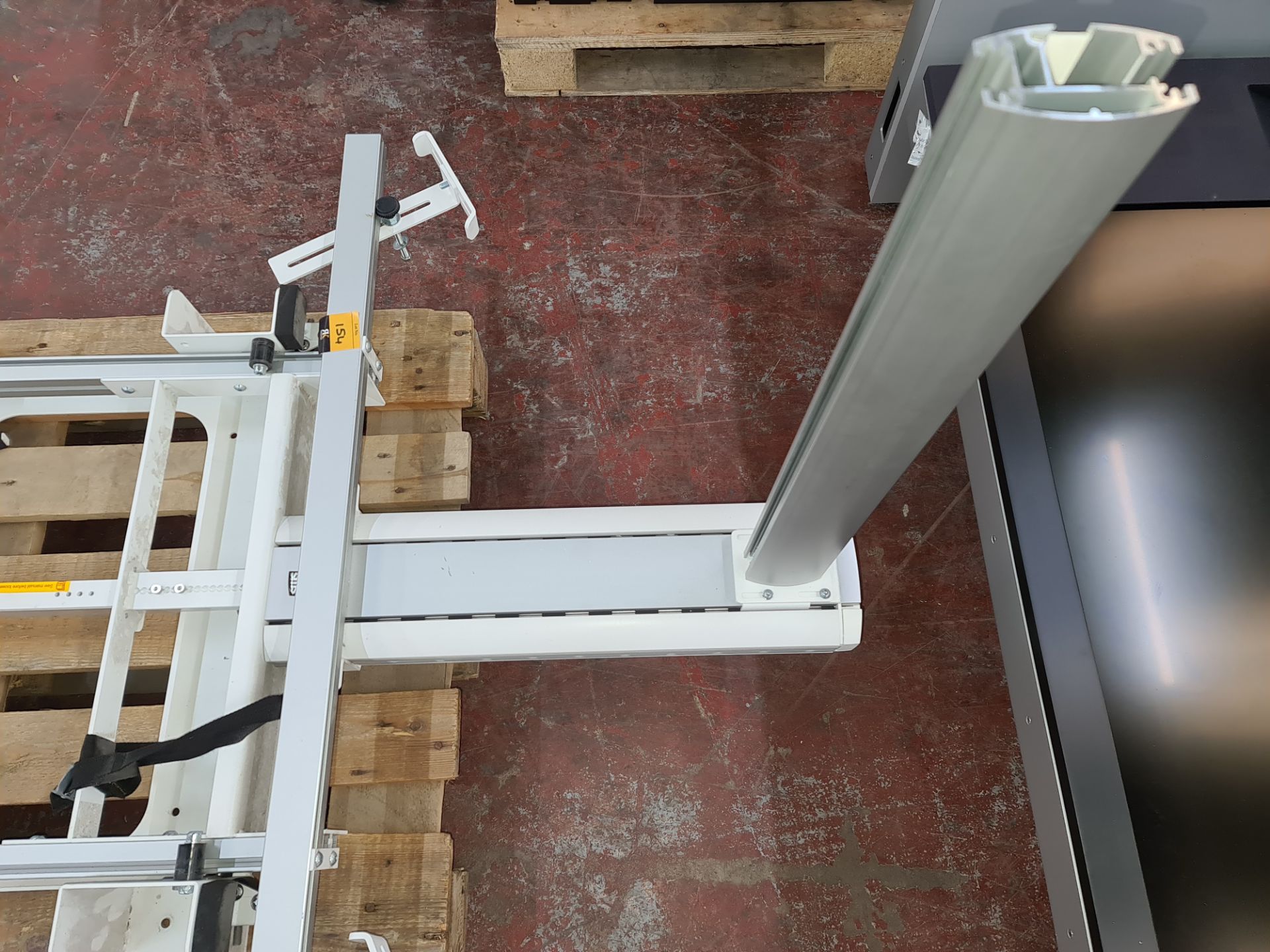 SMS motorised large panel mounting system - Image 7 of 7