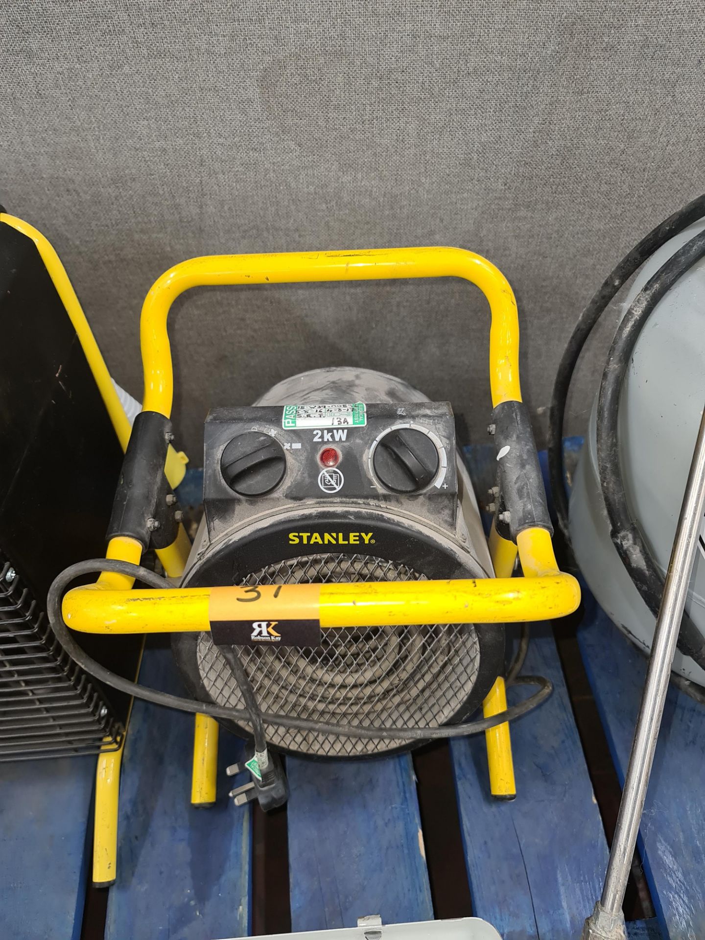 Stanley 2kW portable heating unit