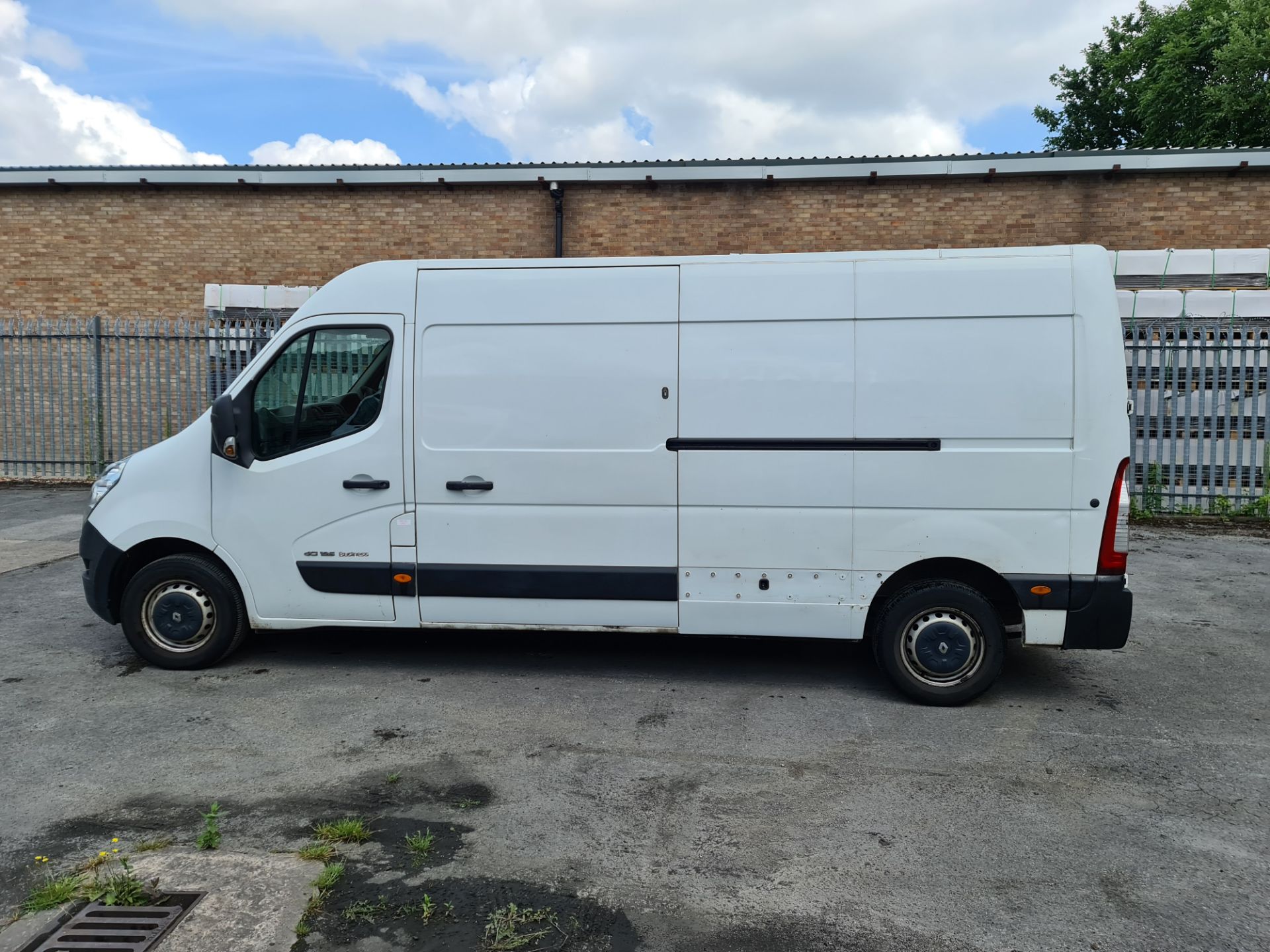 2015 Renault Master LM35 Business DCi 125 panel van - Image 8 of 37