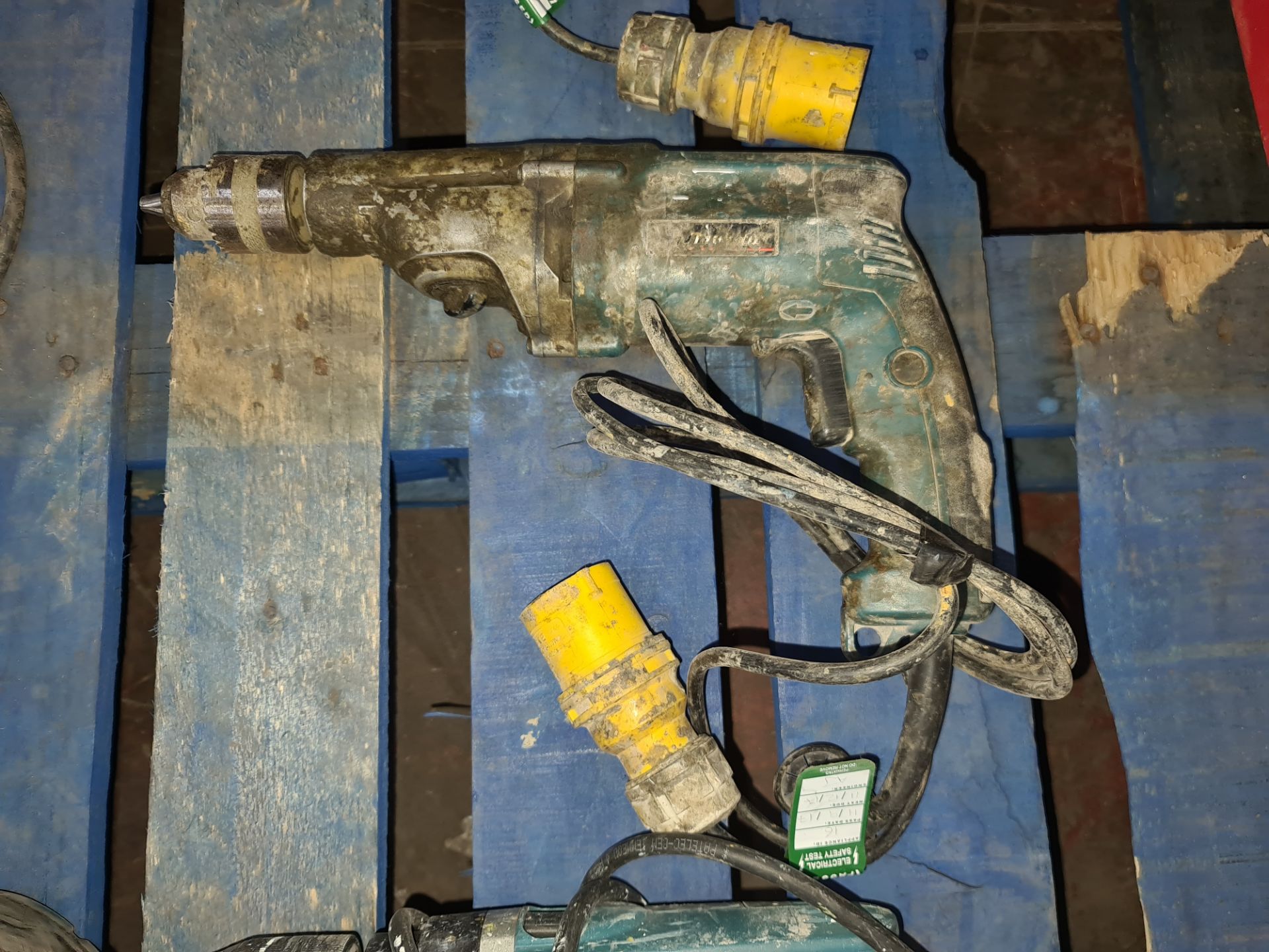 3 off assorted Makita 110v & 13amp drills - Image 3 of 10