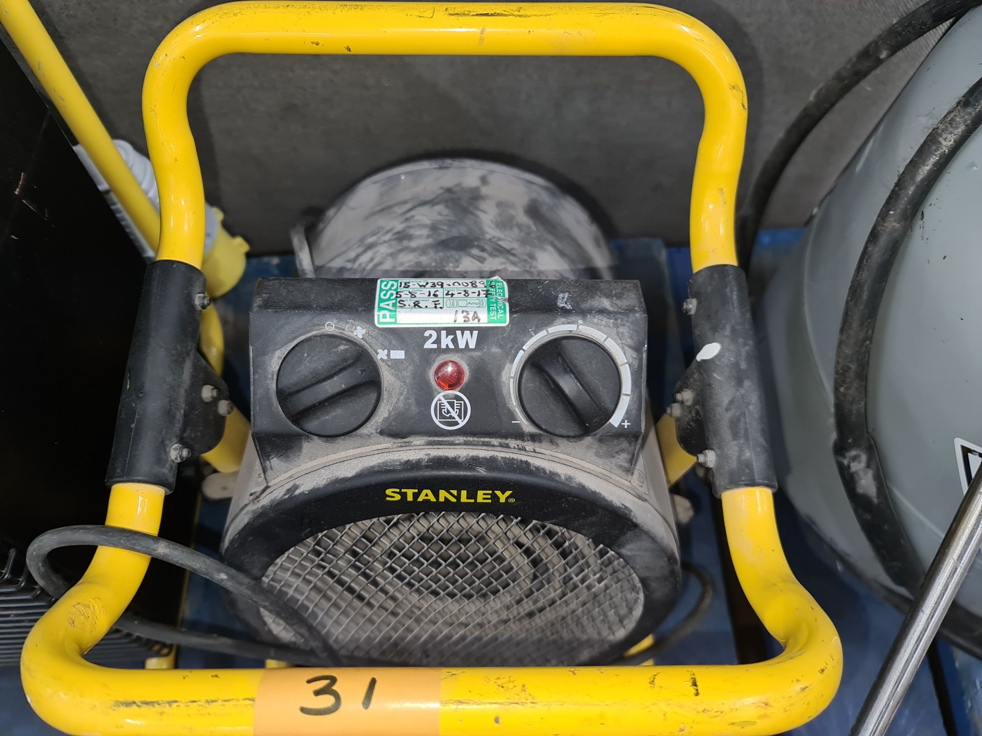 Stanley 2kW portable heating unit - Image 2 of 5