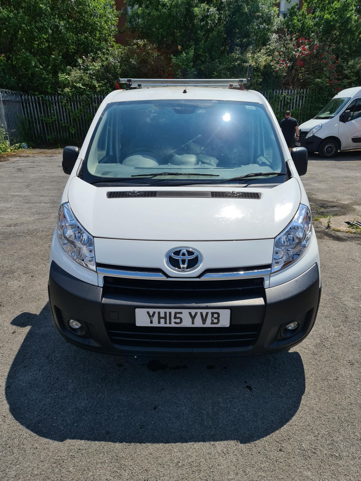 2015 Toyota Proace 1200 L1H1 HDi panel van - Image 2 of 42