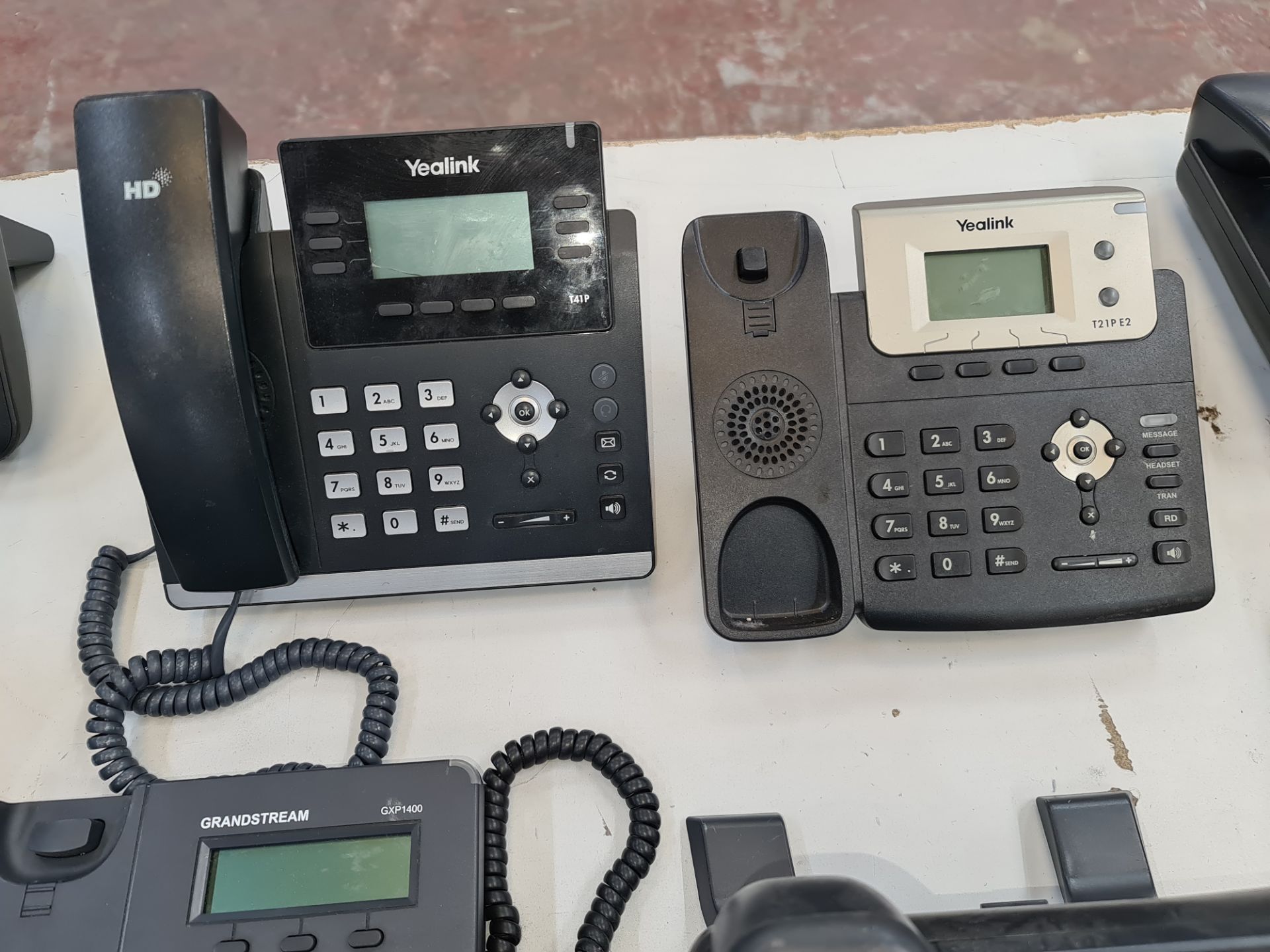 6 off Grandstream telephone handsets comprising 3 off model GXP1400/1405 complete handsets & 3 off m - Image 5 of 5