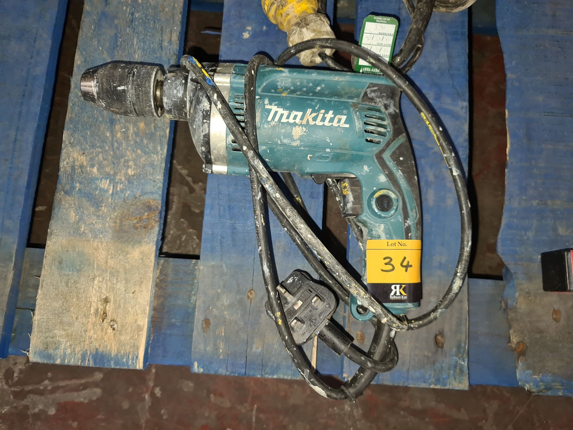 3 off assorted Makita 110v & 13amp drills - Image 2 of 10