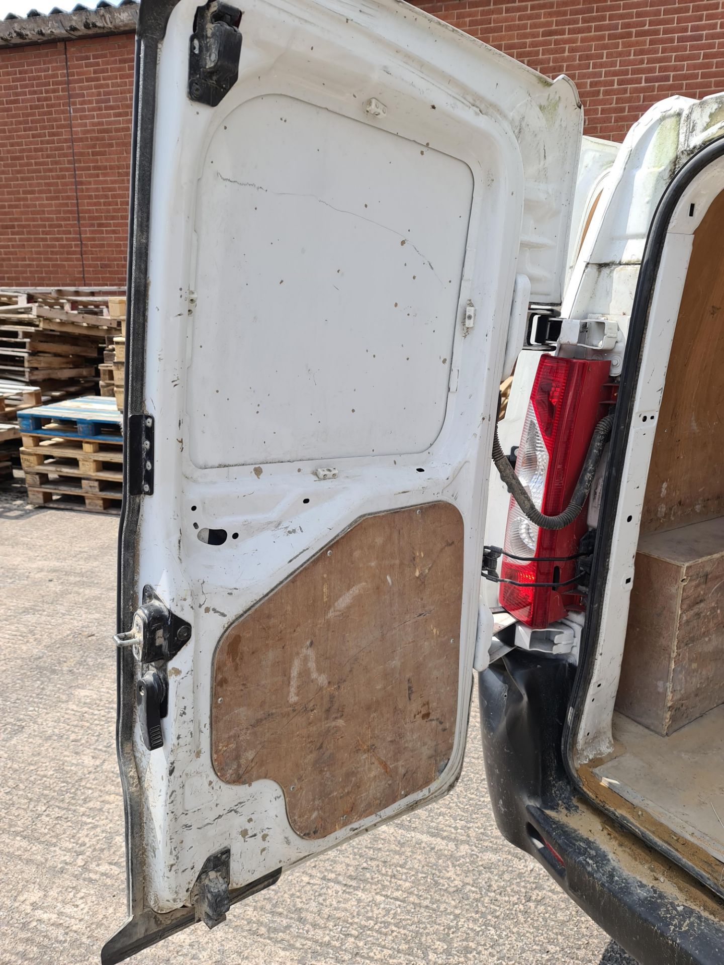 2015 Toyota Proace 1200 L1H1 HDi panel van - Image 41 of 42