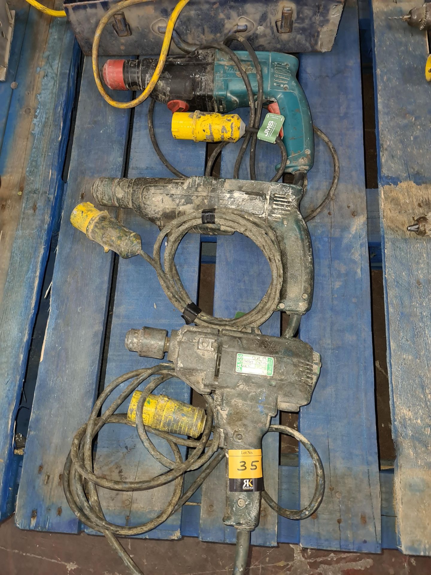 3 off assorted 110v drills