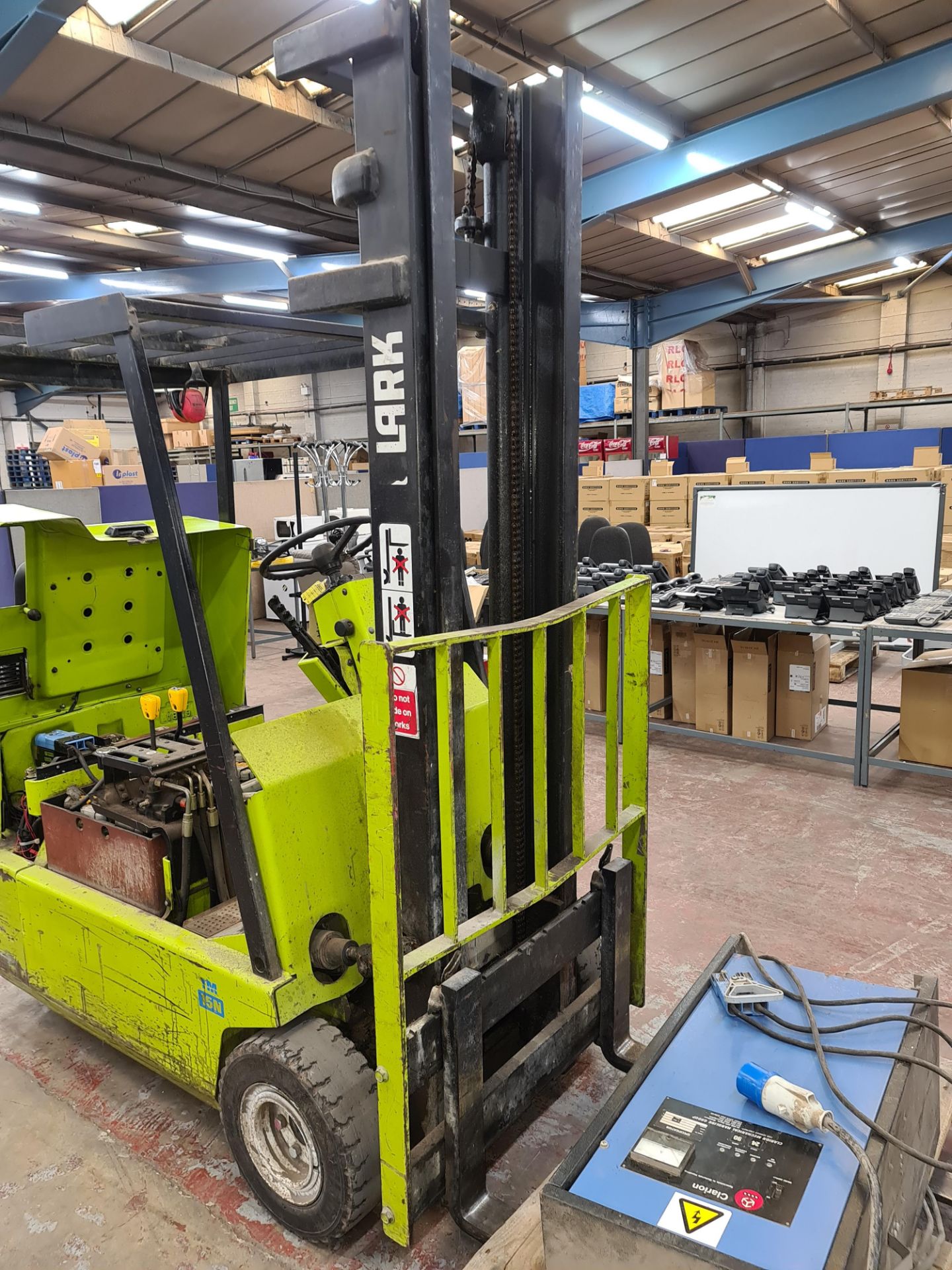 Clark 3-wheeler electric forklift truck, model TM15, 1,450kg capacity. Includes charger. This lot is - Image 18 of 24