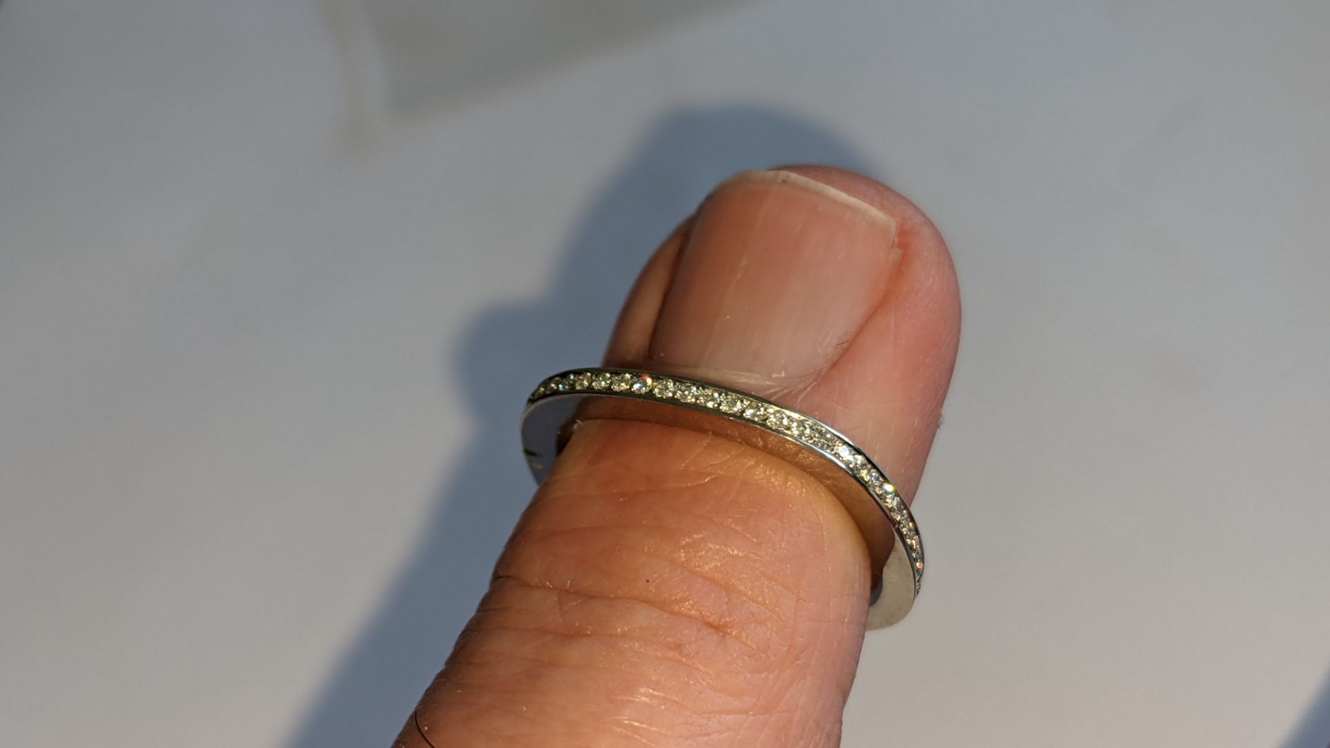 Platinum 950 ring with diamonds set into channels on 3 sides. RRP £1,729 - Image 16 of 20