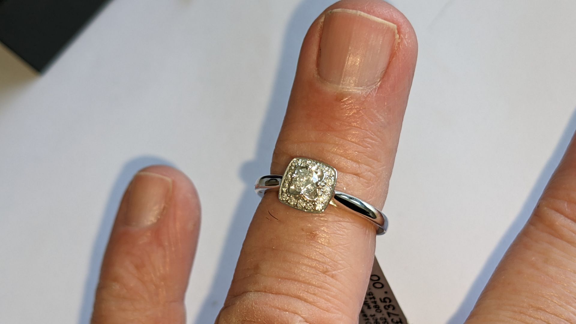 9ct white gold & diamond square cluster ring with 0.27ct of diamonds. RRP £735 - Image 19 of 24