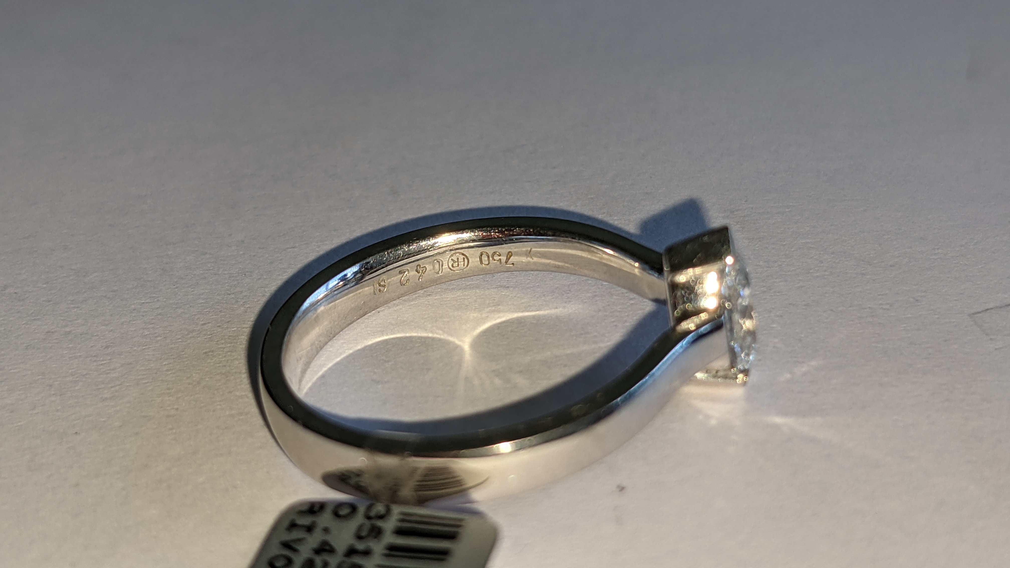 18ct white gold & diamond ring with 0.42ct diamond. RRP £2,875 - Image 7 of 14
