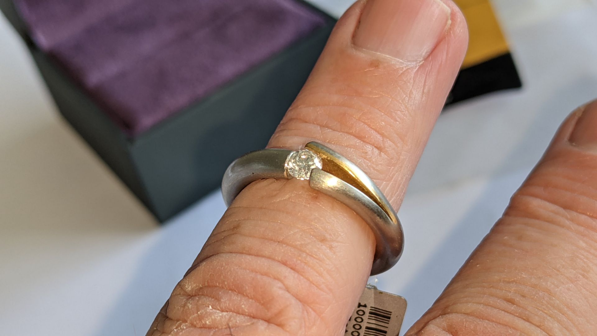 Platinum 950 ring with central diamond weighing 0.27ct & rose gold finish to small area of the mount - Image 13 of 15