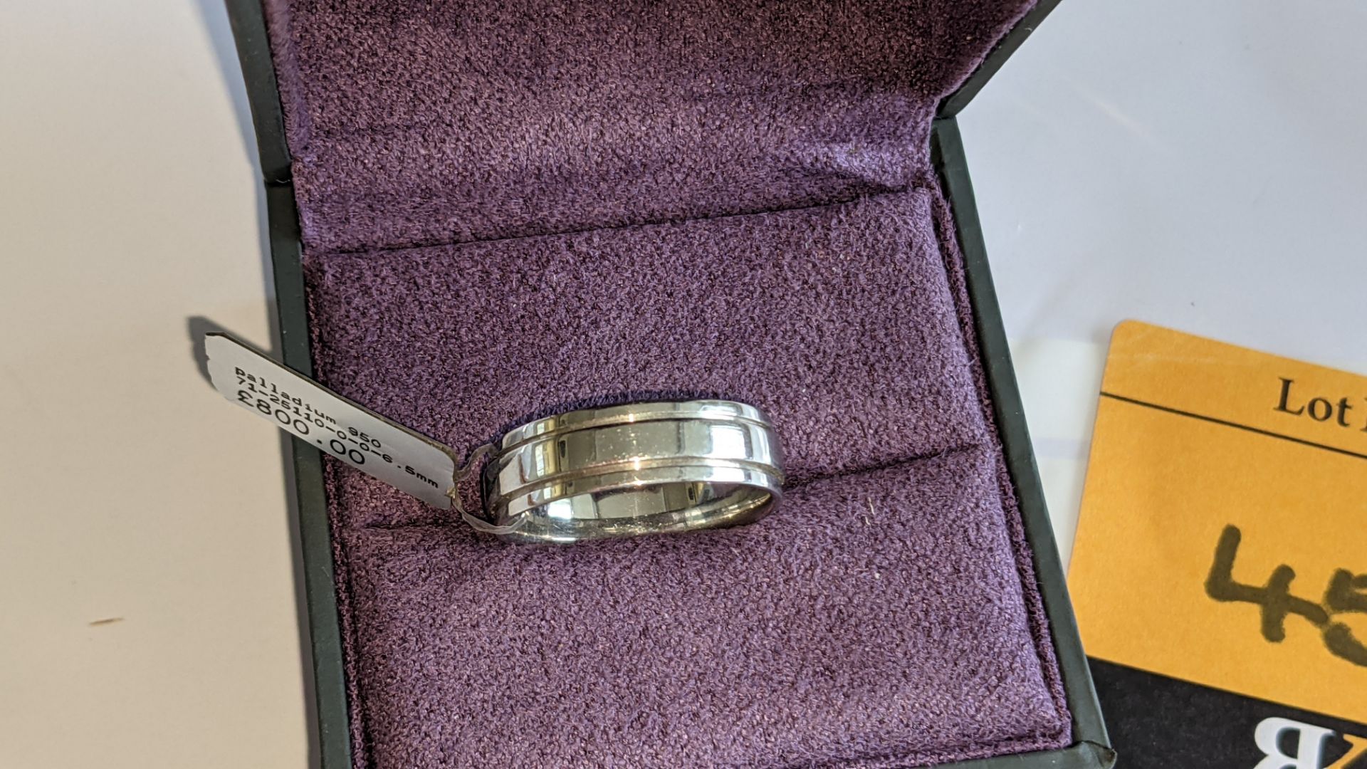 Palladium 950 6.5mm ridged wedding band. RRP £800 - Image 4 of 15