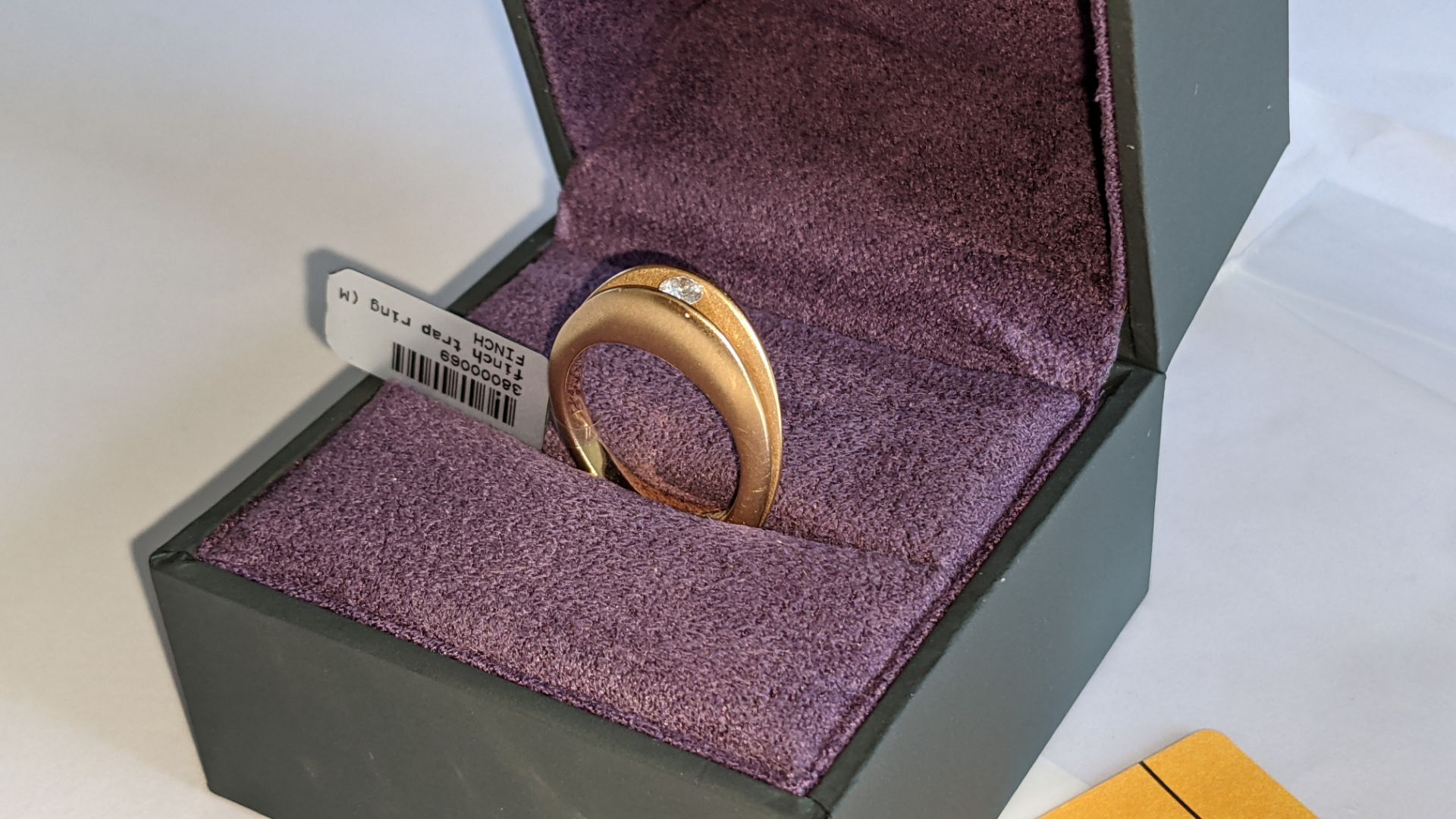 18ct rose gold ring with central stone assumed to be a diamond. RRP £2,800 - Image 4 of 18