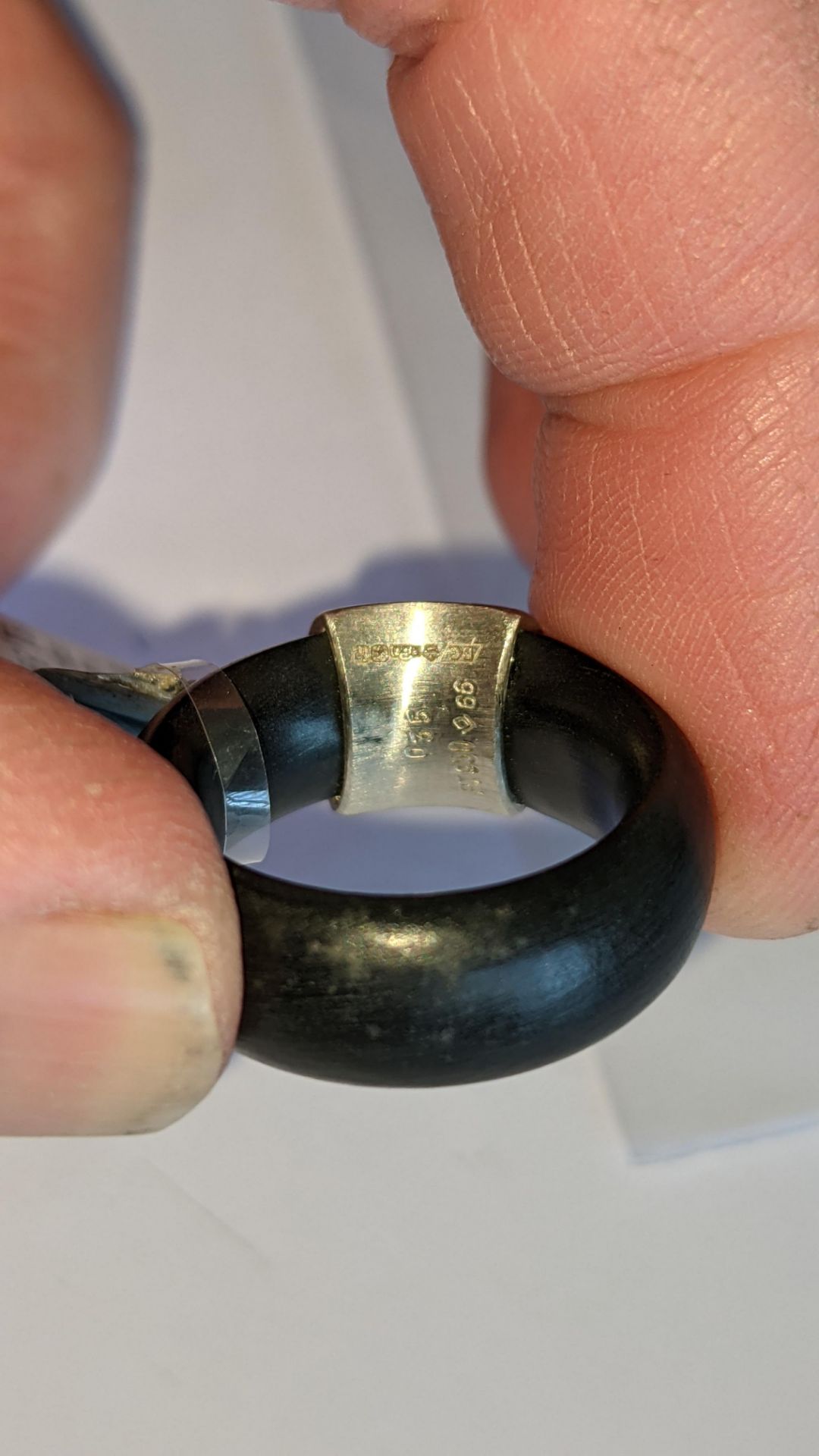Black rubber, platinum 950 & diamond ring with 0.35ct of diamonds. RRP £1,890 - Image 14 of 21