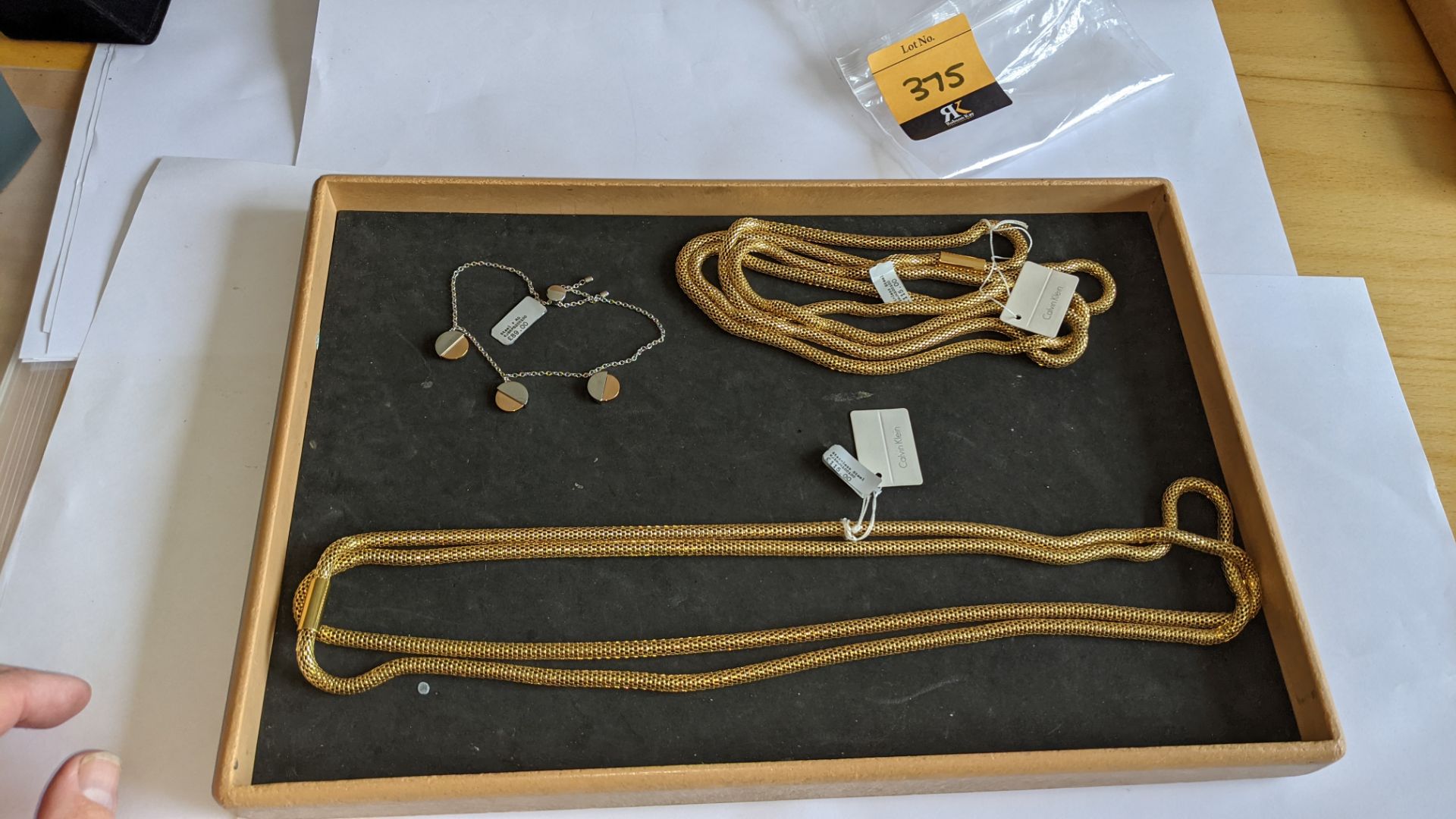3 pieces of Calvin Klein jewellery comprising 2 off long necklaces each with an RRP of £115 plus two - Image 13 of 13