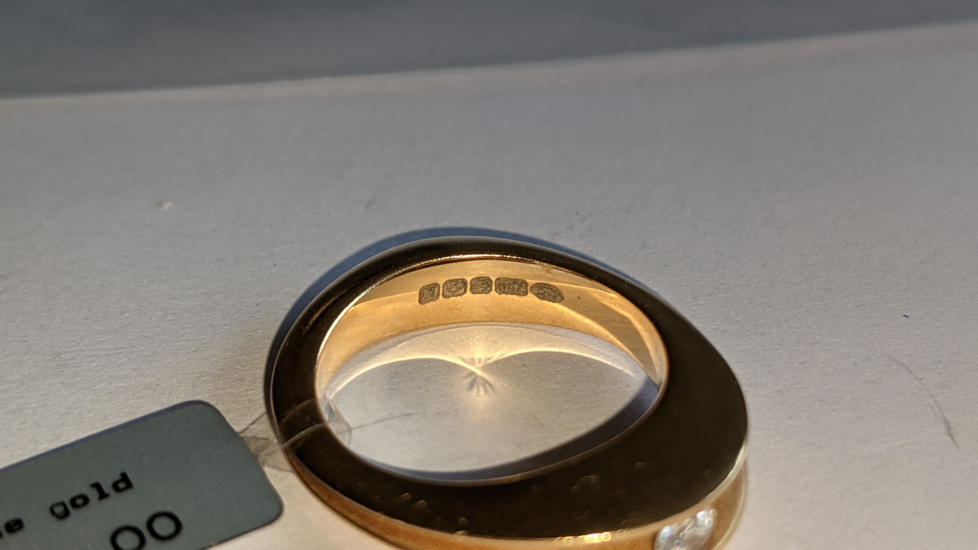 18ct rose gold ring with central stone assumed to be a diamond. RRP £2,800 - Image 9 of 18