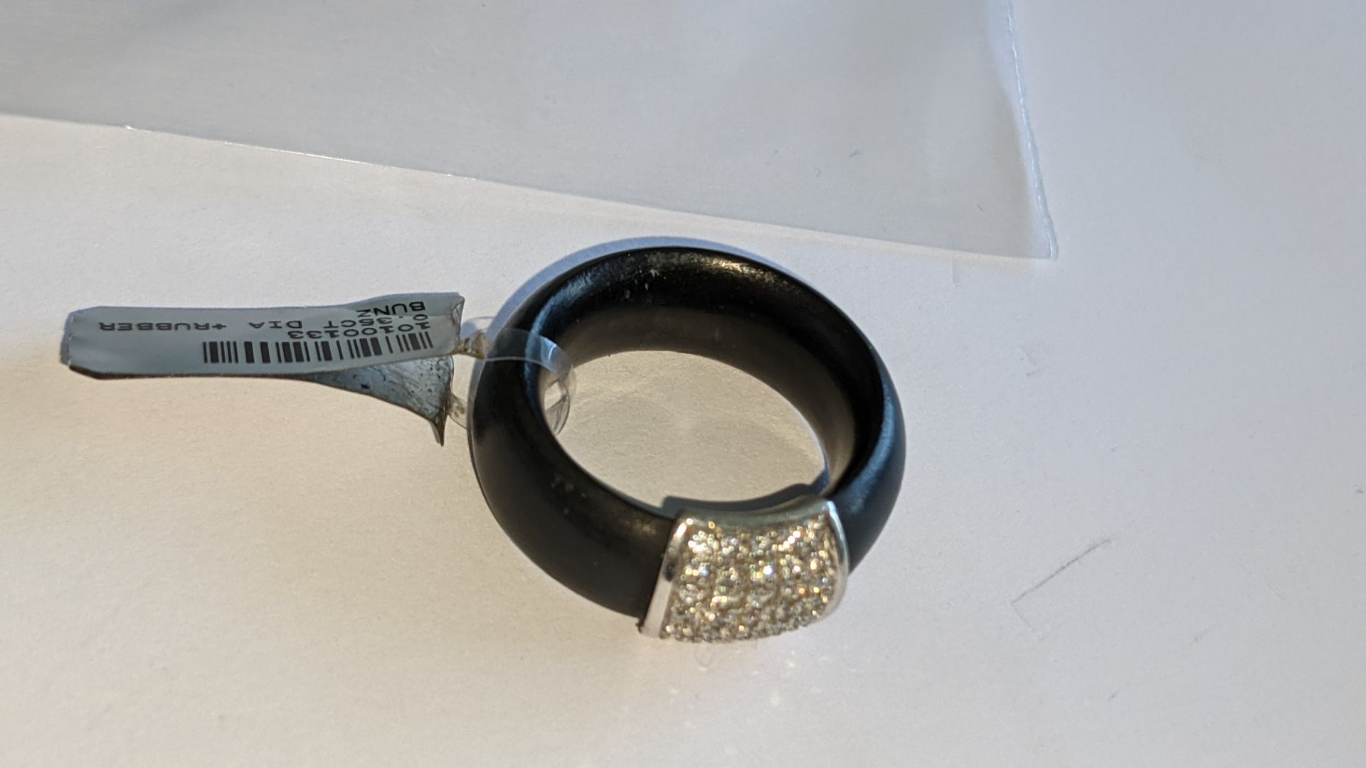 Black rubber, platinum 950 & diamond ring with 0.35ct of diamonds. RRP £1,890 - Image 11 of 21