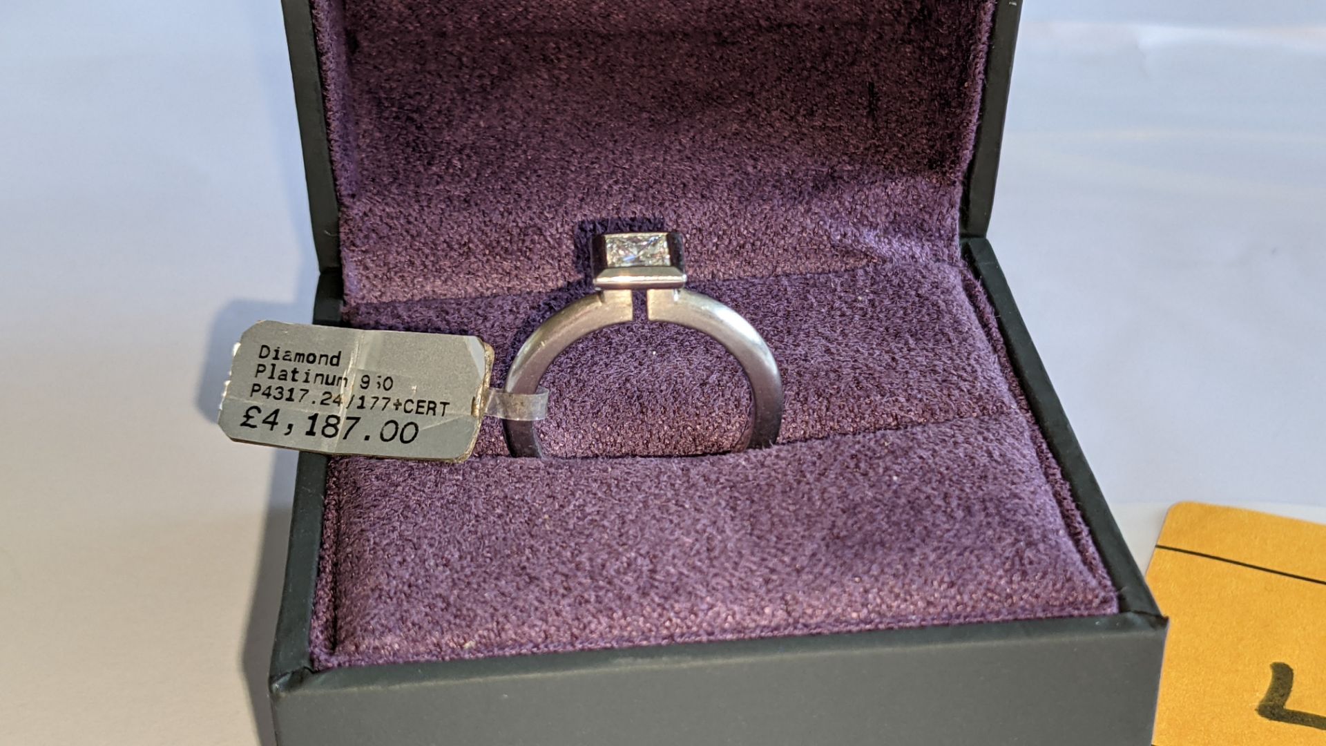 Platinum 950 & diamond ring with 0.54ct central stone. Includes GIA diamond certification indicatin - Image 3 of 22