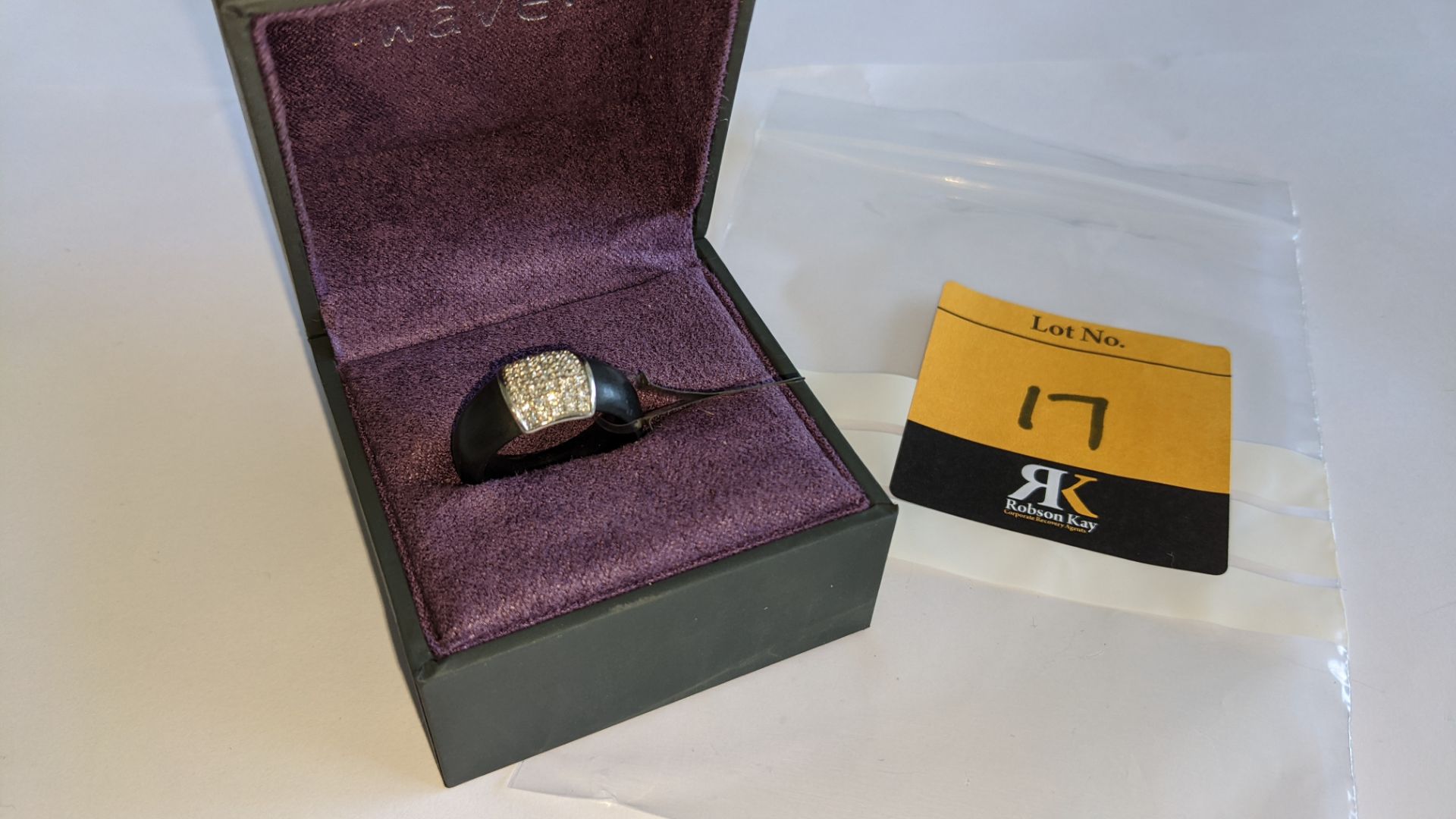 Black rubber, platinum 950 & diamond ring with 0.35ct of diamonds. RRP £1,890