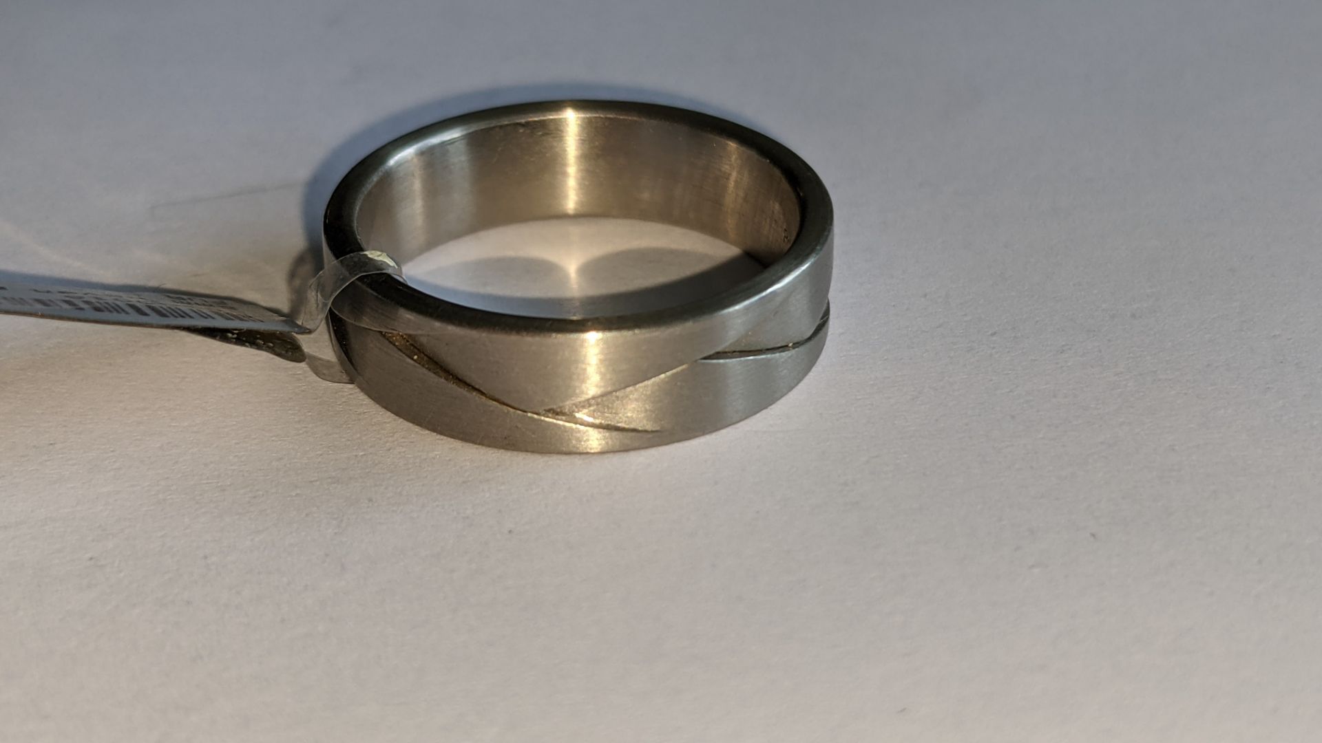 Palladium 950 6mm woven ring. RRP £925 - Image 5 of 14