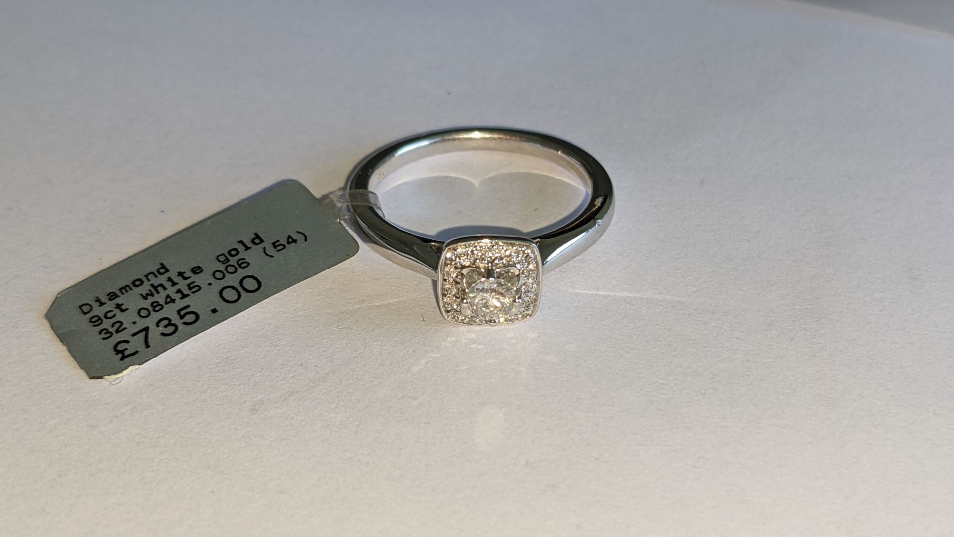 9ct white gold & diamond square cluster ring with 0.27ct of diamonds. RRP £735 - Image 11 of 24