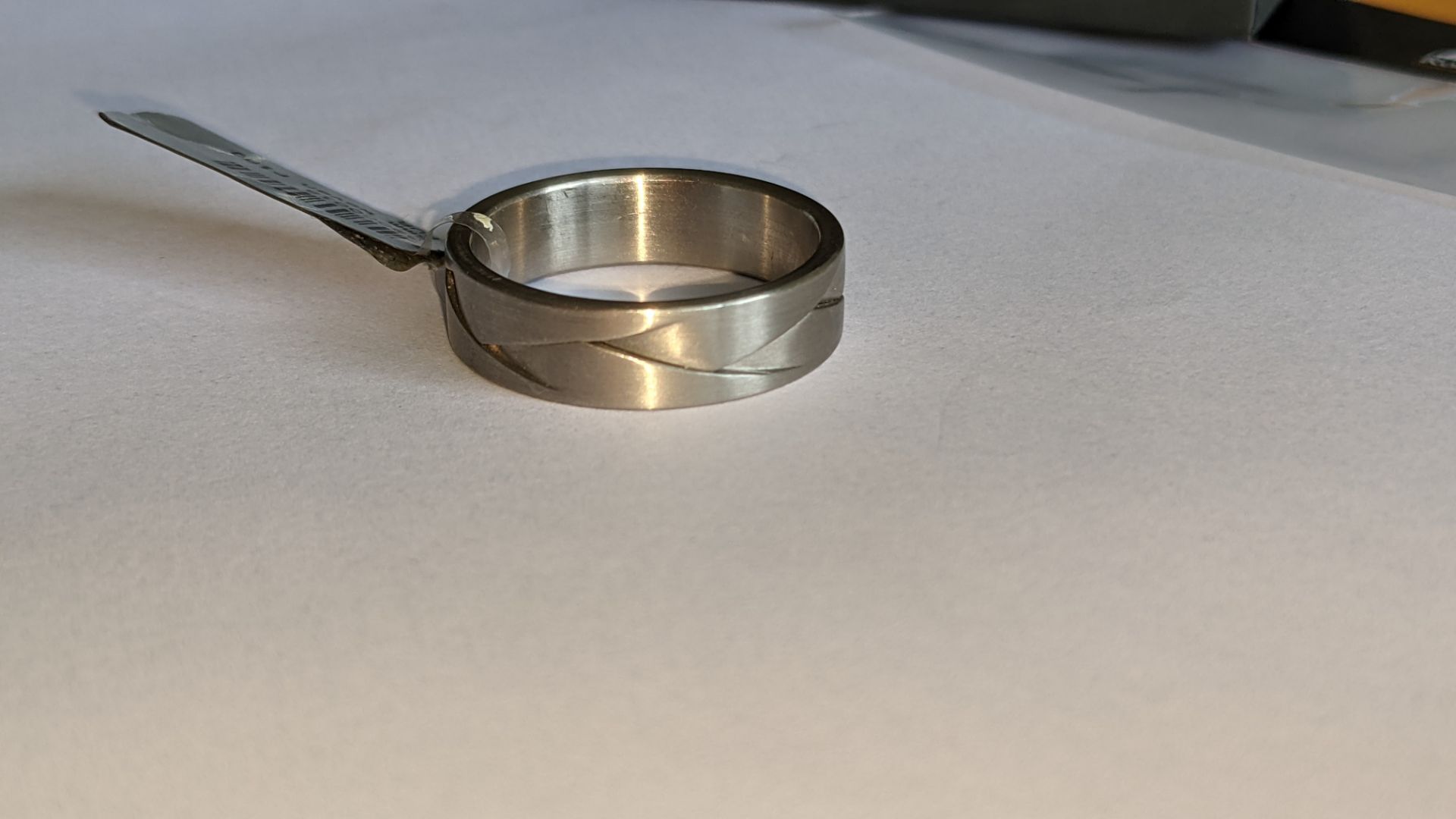Palladium 950 6mm woven ring. RRP £925 - Image 7 of 14