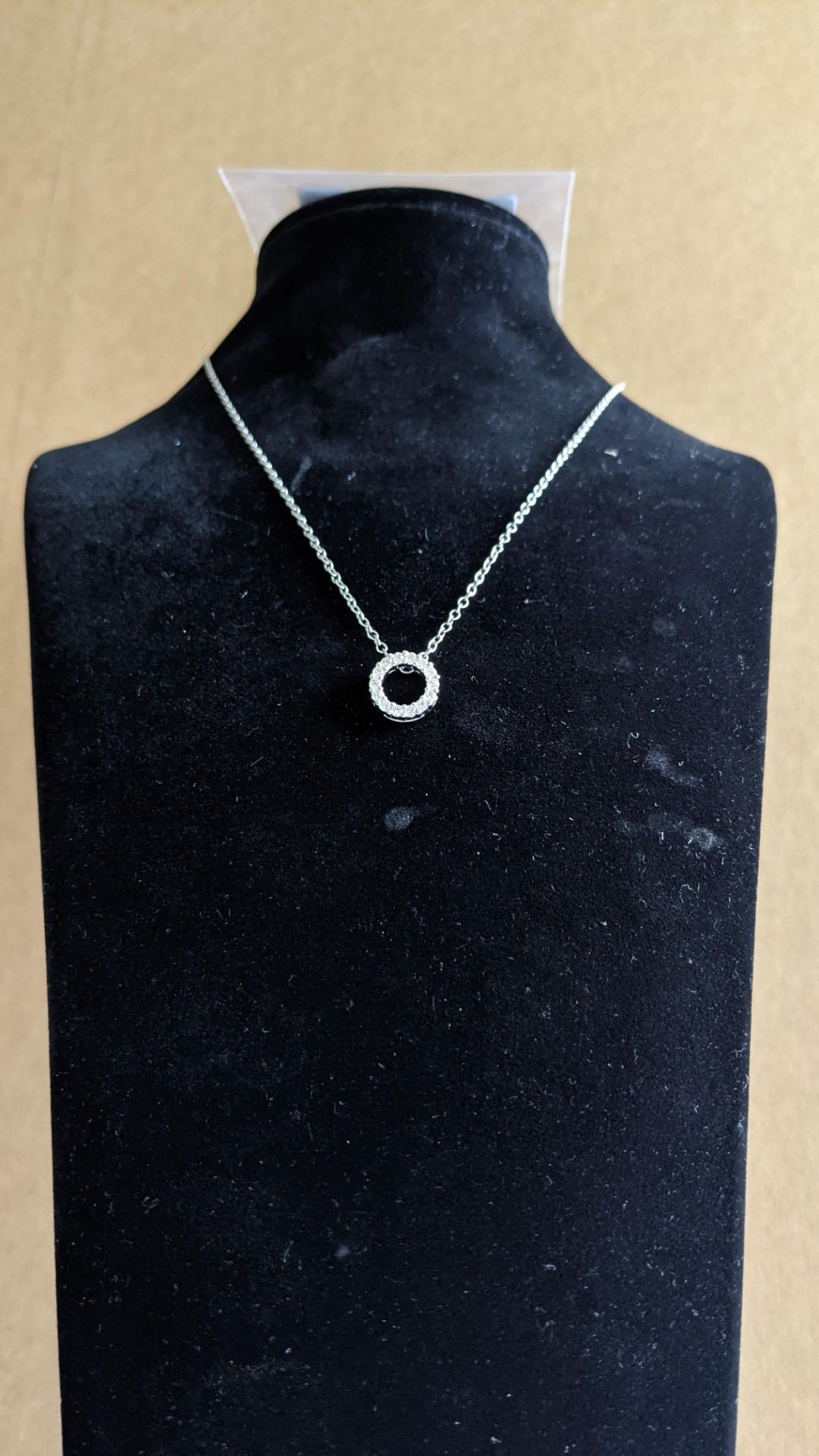 18ct white gold & diamond circle shaped pendant plus 18ct white gold 16" necklace. RRP of pendant £1 - Image 10 of 12