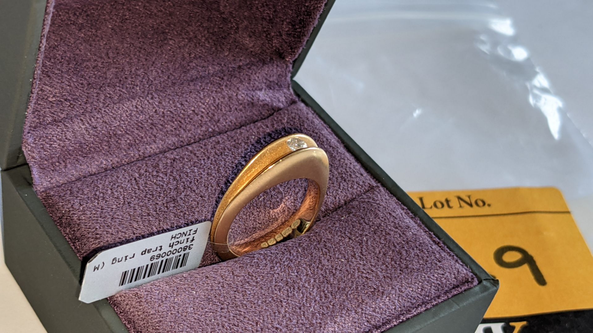 18ct rose gold ring with central stone assumed to be a diamond. RRP £2,800 - Image 3 of 18