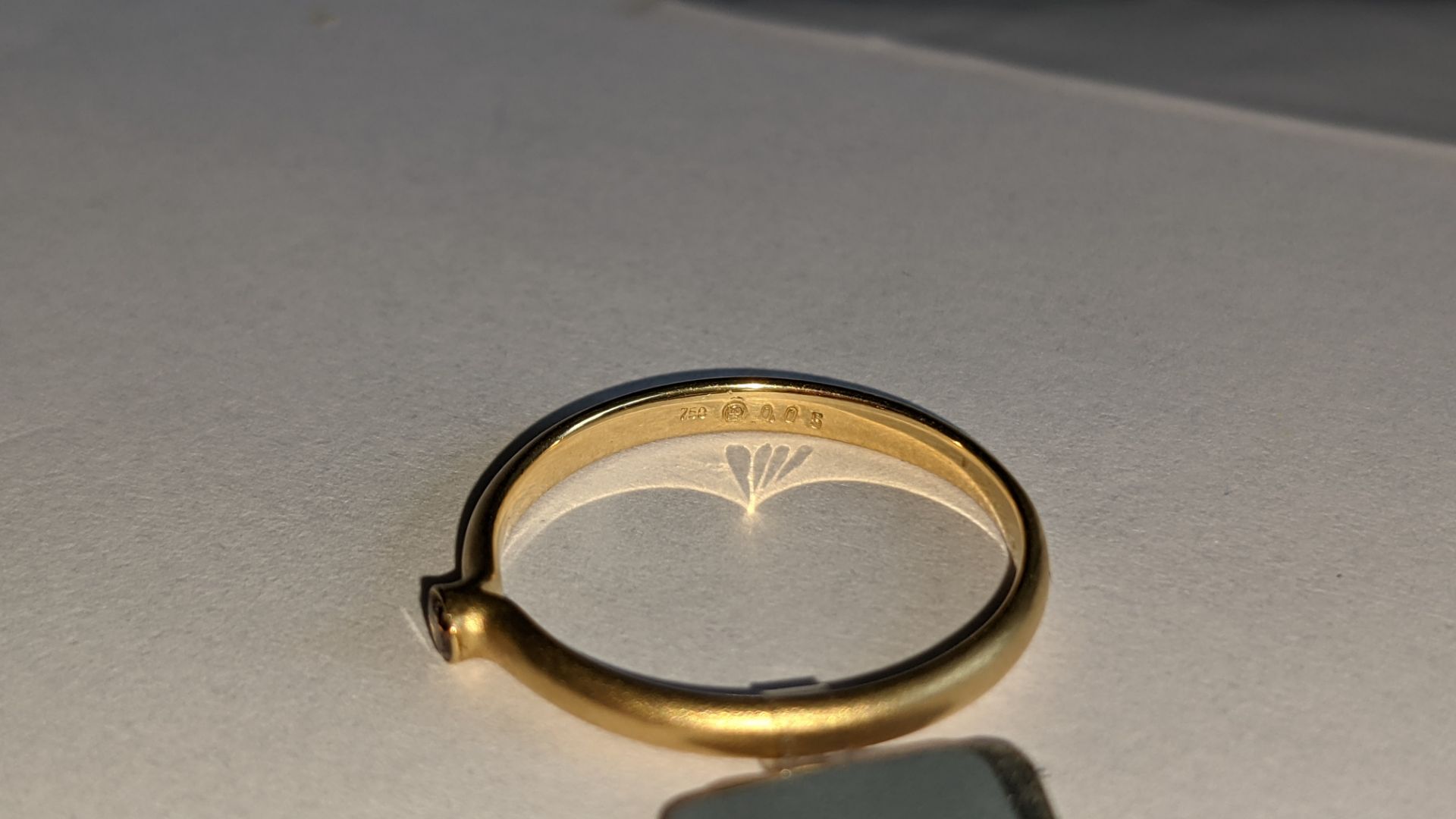 18ct yellow gold & champagne diamond ring RRP £695 - Image 9 of 14