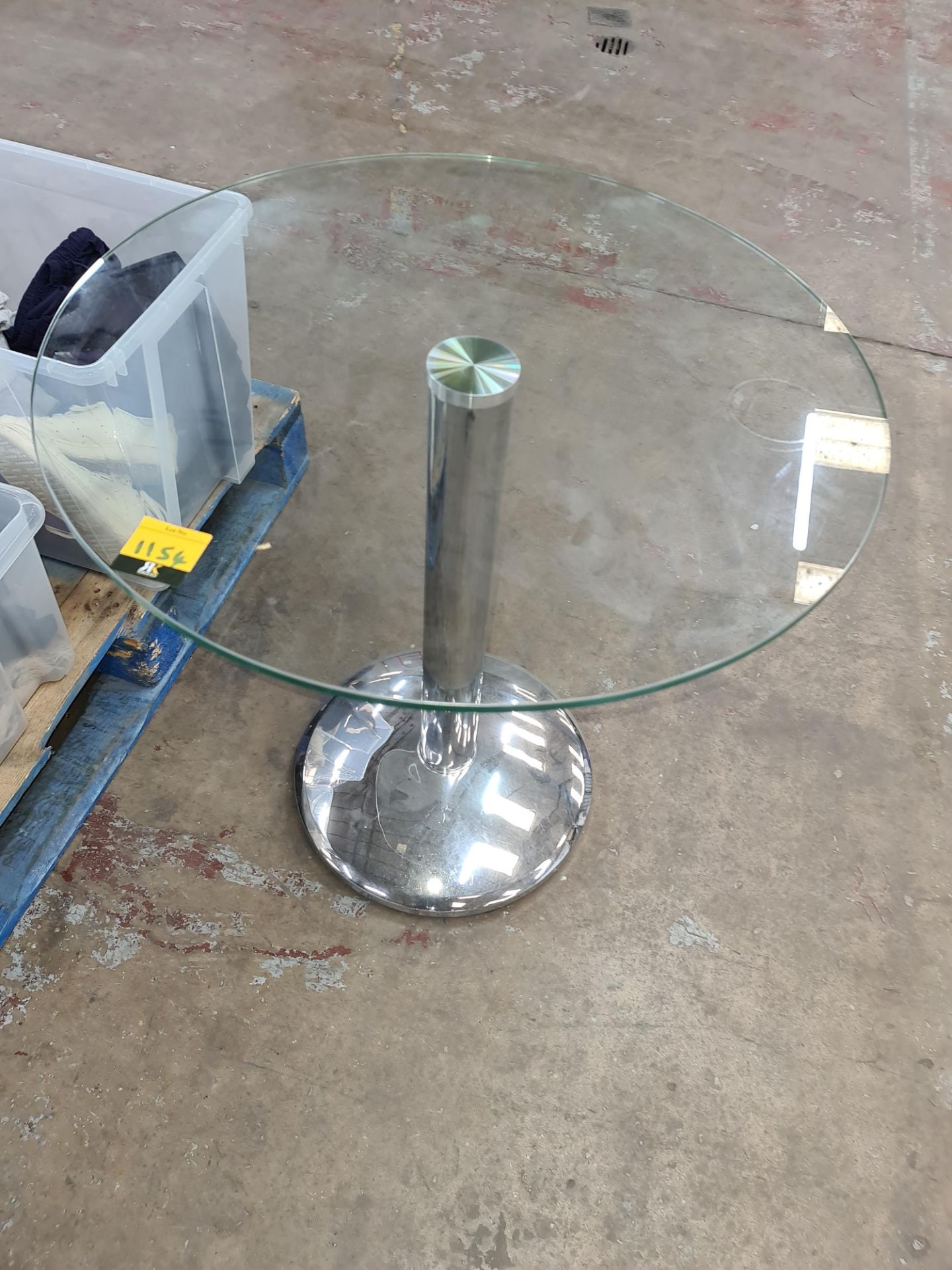 Circular glass table with single pedestal silver base - Image 2 of 4