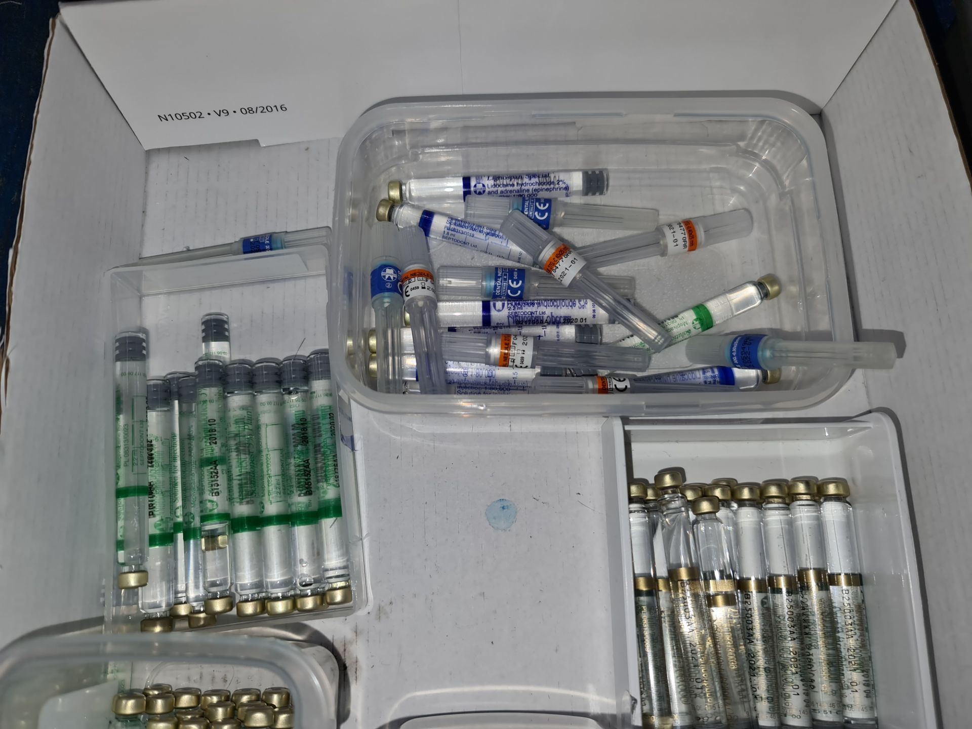 Triple row of dental related consumables & ancillaries including dental needles, single use syringes - Image 18 of 21