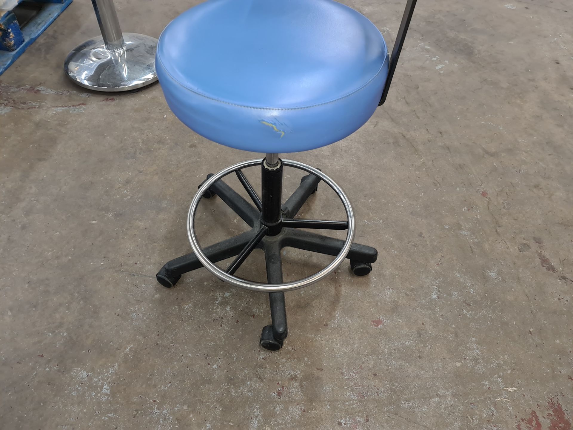 Takara dental stool with seat height adjustment & circular footrest - Image 2 of 4