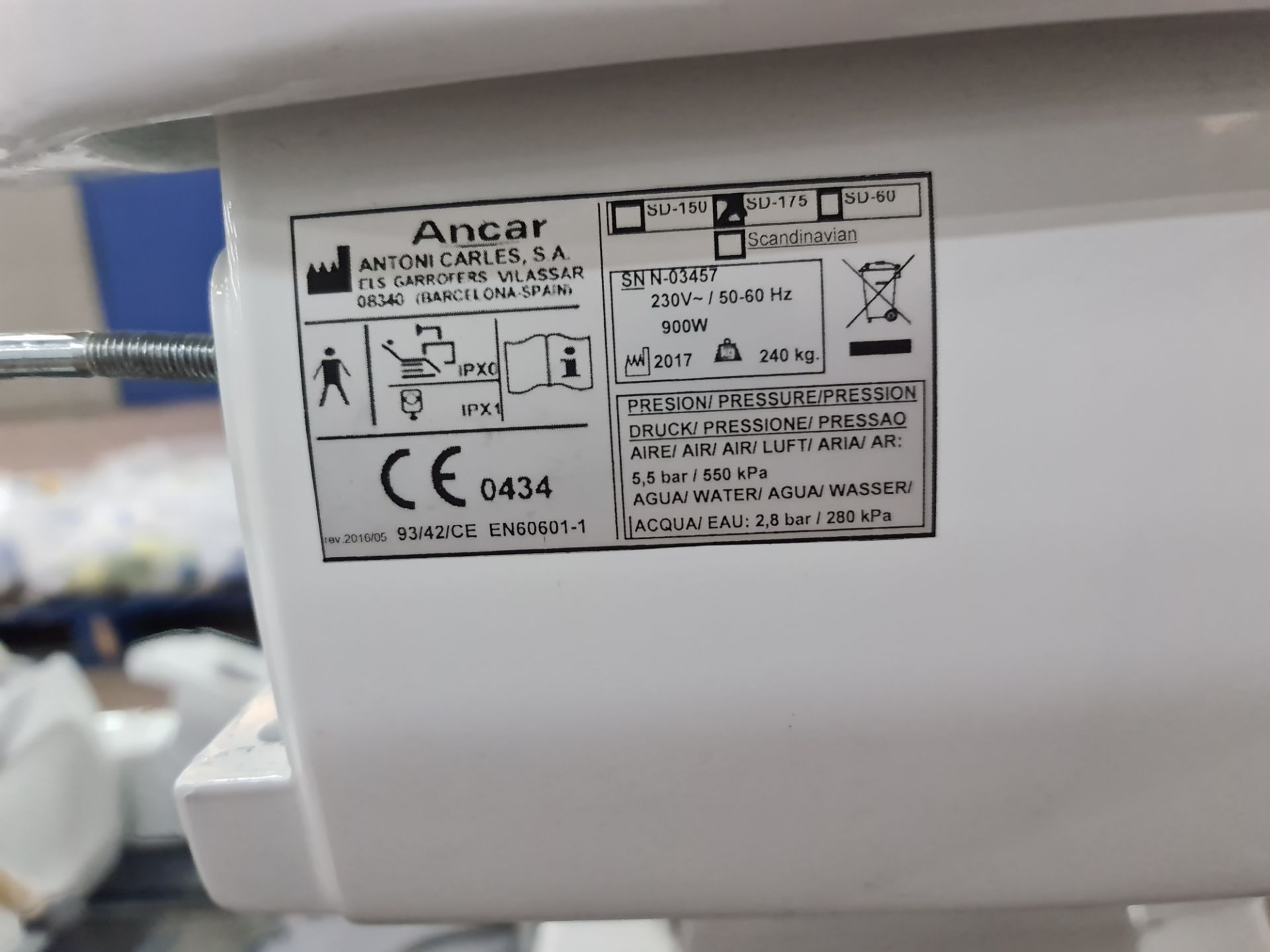 Ancar model SD-175 electro pneumatic dental chair & treatment centre unit with hanging hoses system - Image 24 of 28