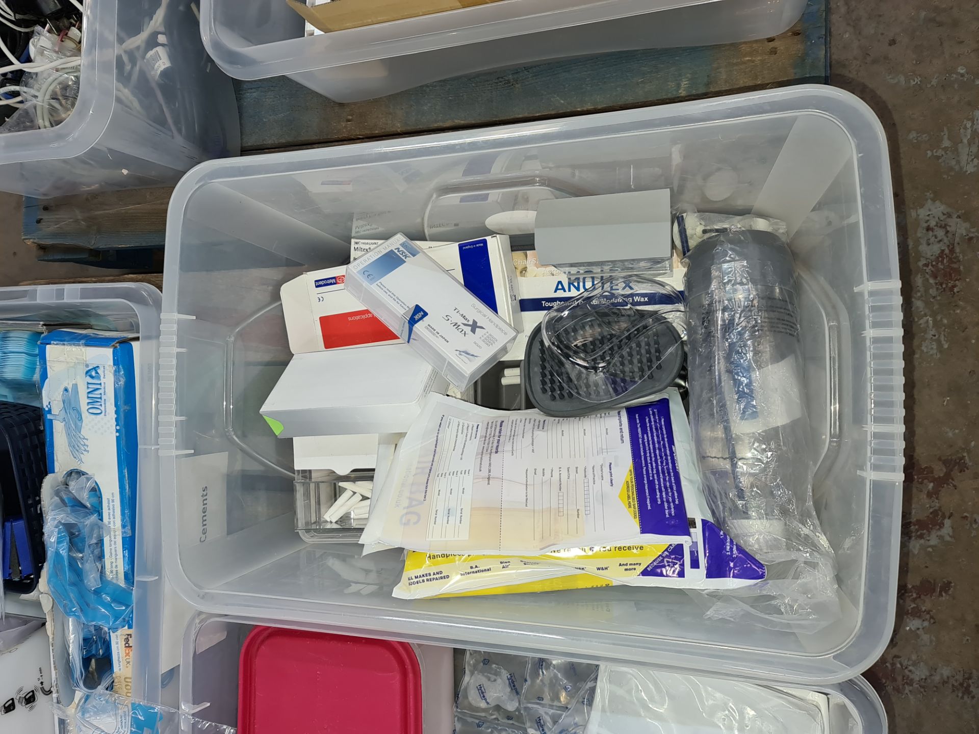 The contents of 5 large crates of assorted items including hygiene dental consumable bags - Image 4 of 6