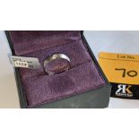 18ct white gold ring with 0.10 central stone. RRP £995