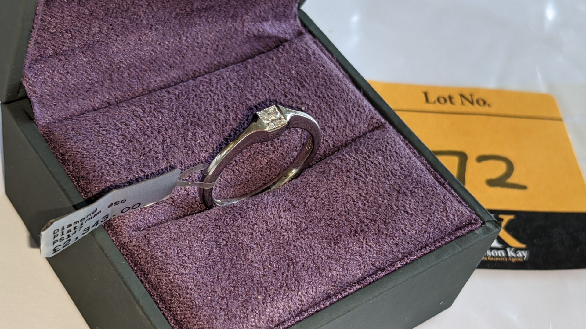 Platinum 950 ring with central 0.25ct diamond. RRP £2,343 - Image 6 of 15