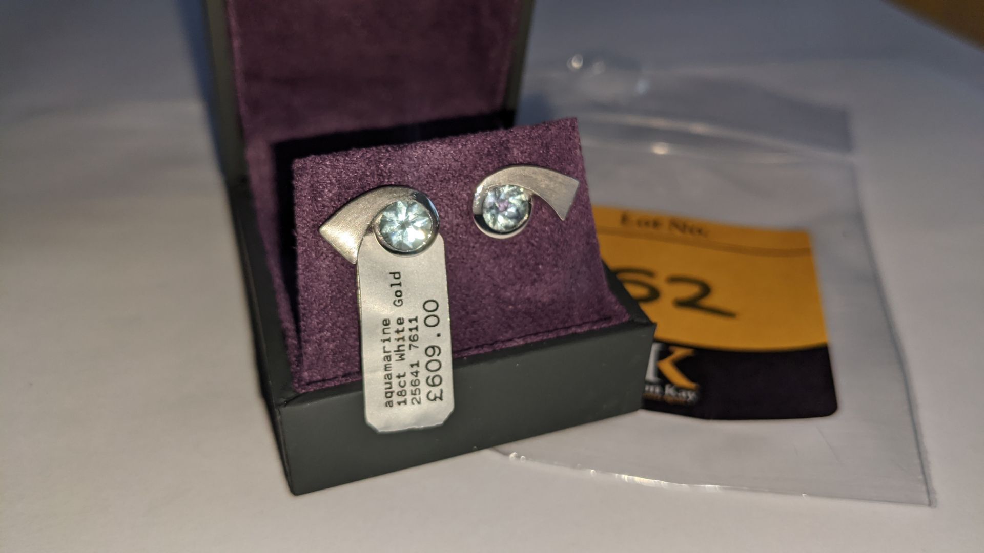 Pair of 18ct white gold & aquamarine earrings RRP £609 - Image 5 of 9