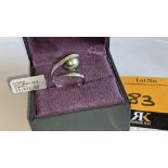 18ct white gold diamond & Tahitian pearl ring with 0.069ct of diamonds. RRP £1,933
