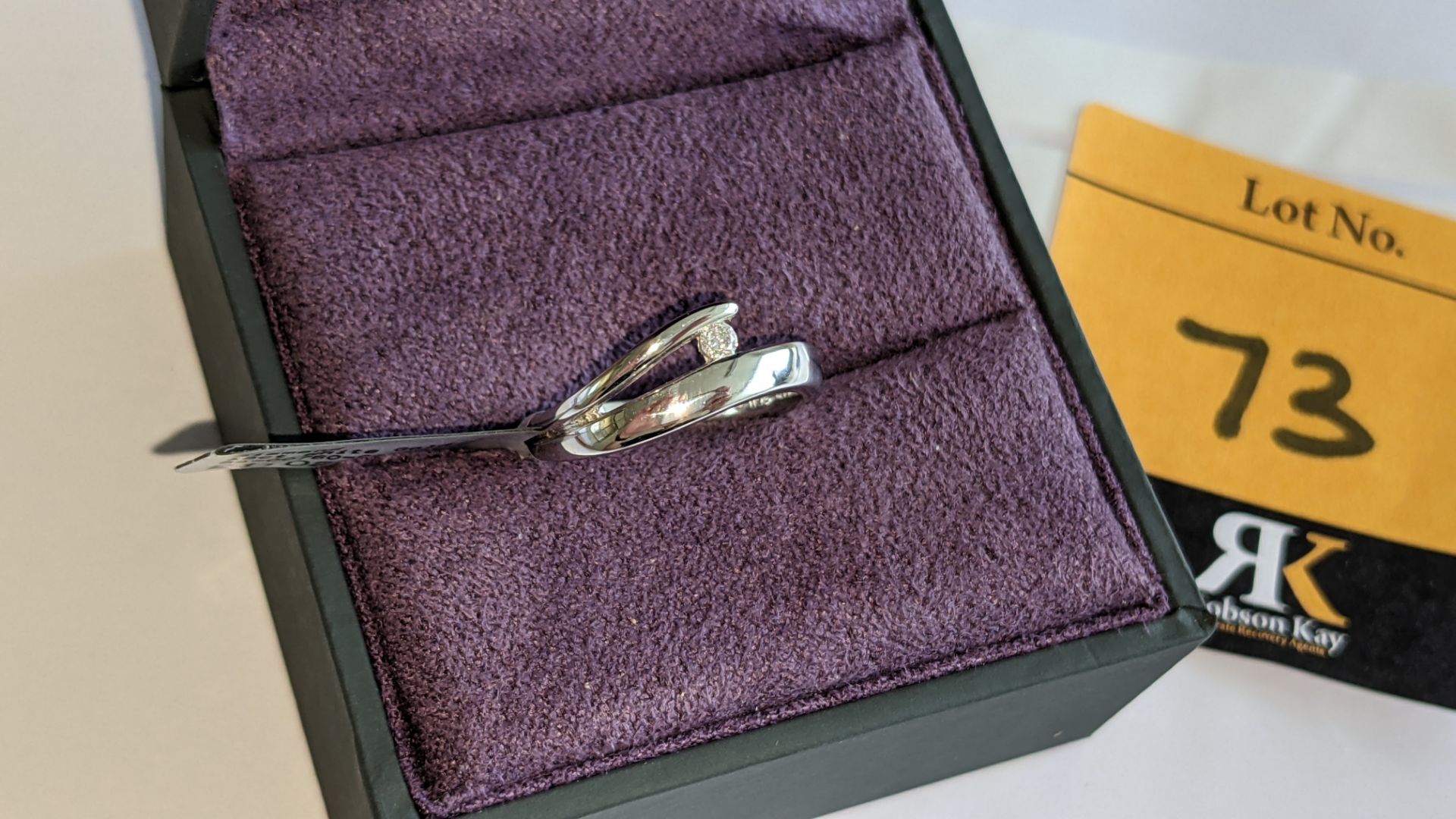 18ct white gold ring with central diamond weighing 0.07ct. RRP £1,024 - Image 4 of 12