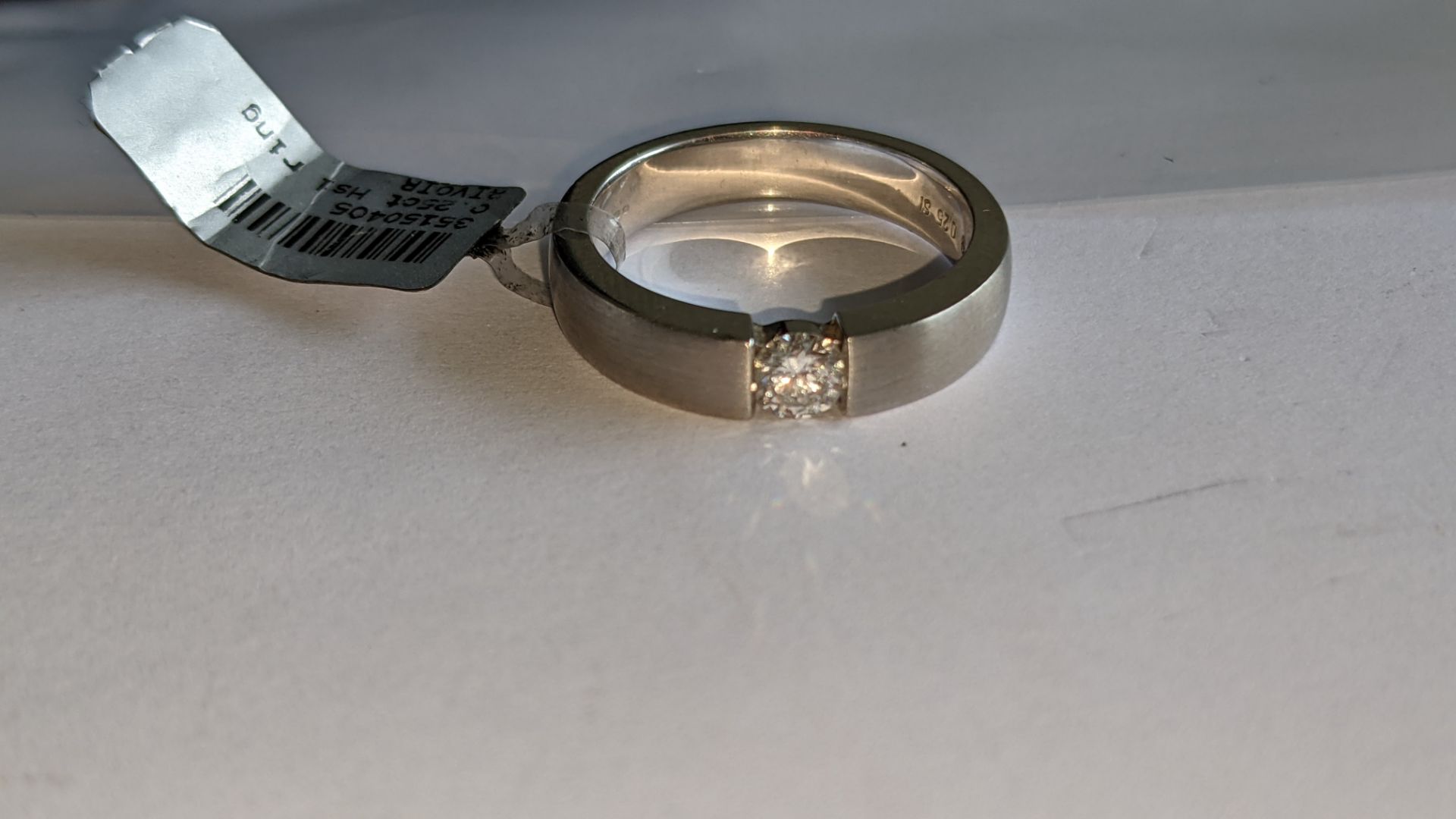 18ct white gold & diamond ring with 0.25ct H/Si diamond RRP £1,560 - Image 6 of 15