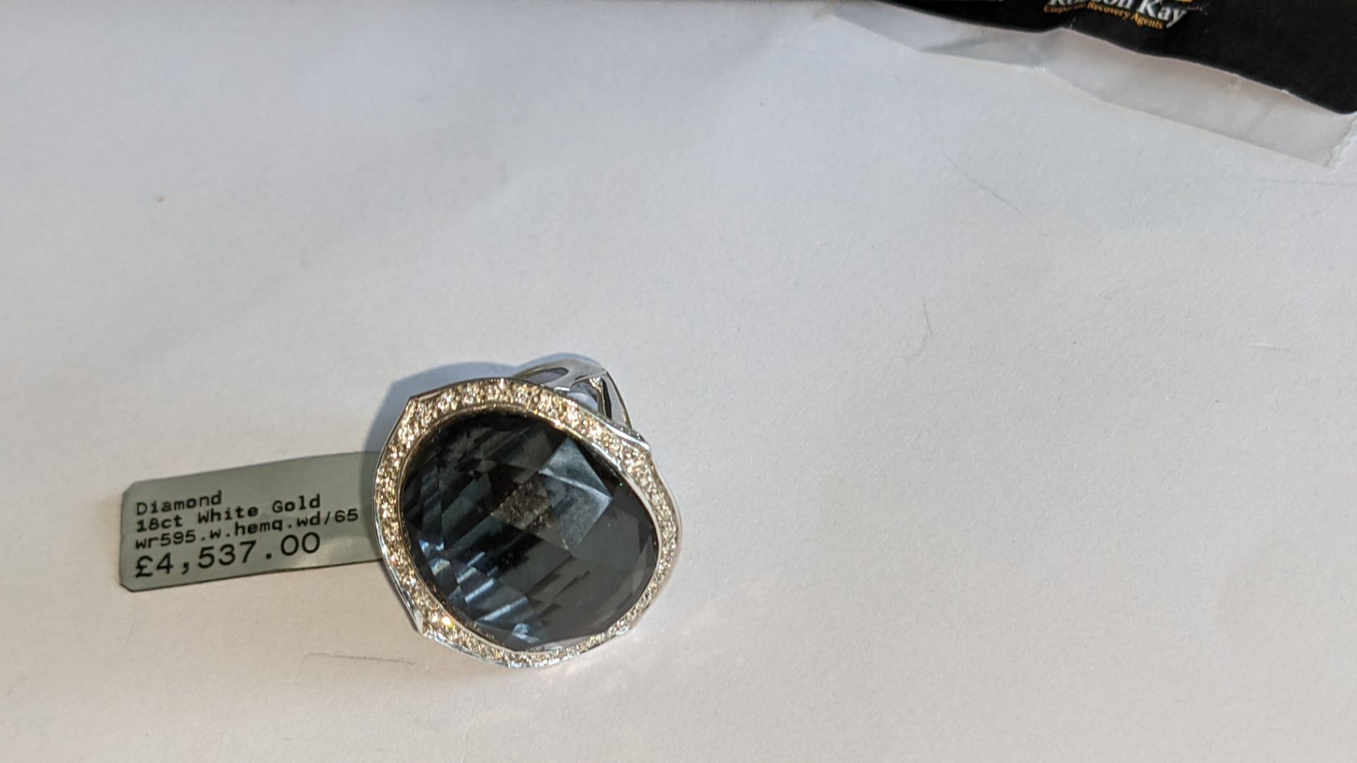 18ct white gold, diamond & crystal haze hematite ring. In addition to diamonds surrounding the large - Image 14 of 23