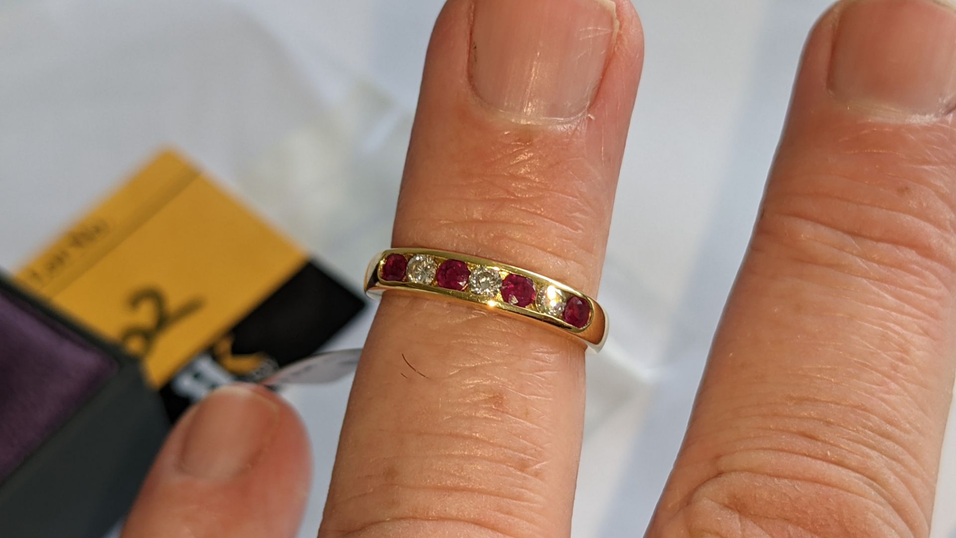 18ct yellow gold ring with rubies & what are assumed to be diamonds. RRP £575 - Image 12 of 14