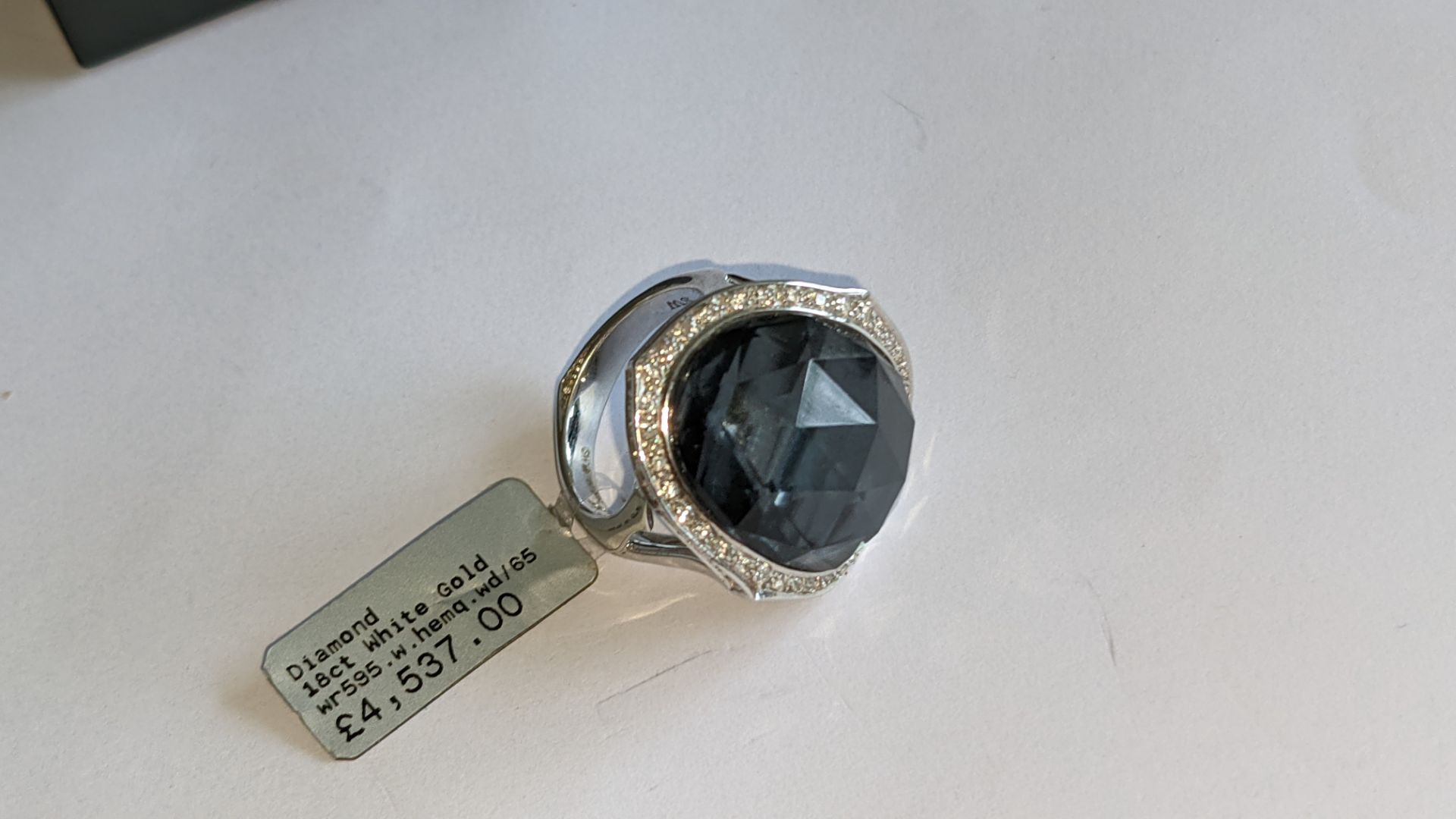 18ct white gold, diamond & crystal haze hematite ring. In addition to diamonds surrounding the large - Image 12 of 23