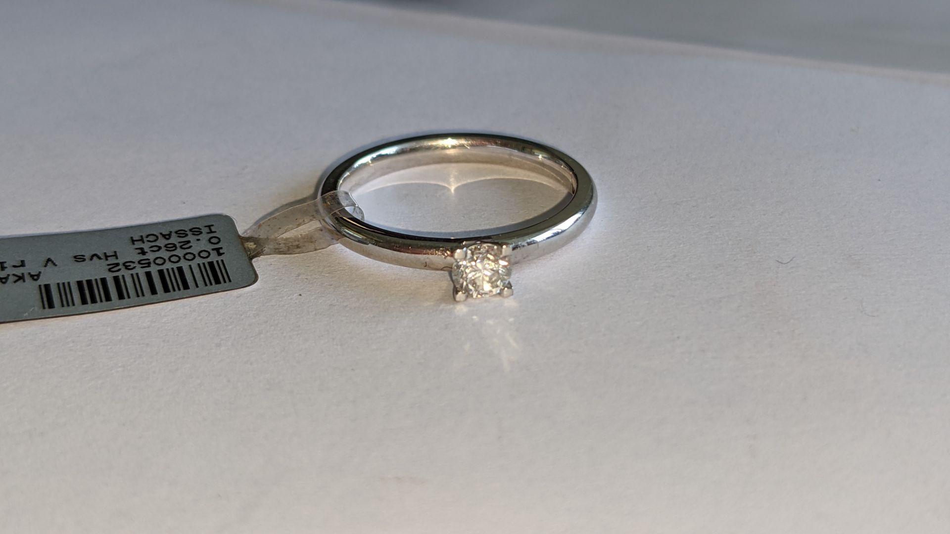 Platinum 950 diamond ring with 0.26ct H/VS central stone. RRP £1,872 - Image 3 of 15